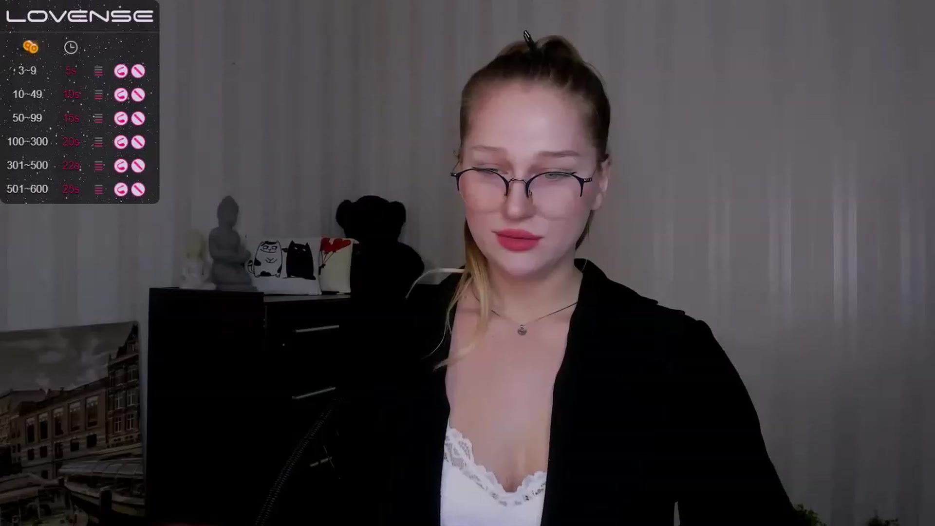 Gallery image thumbnail from AlishaBerk's myfreecams stream on, 02/26/2023, 16:20 image 15 of 20