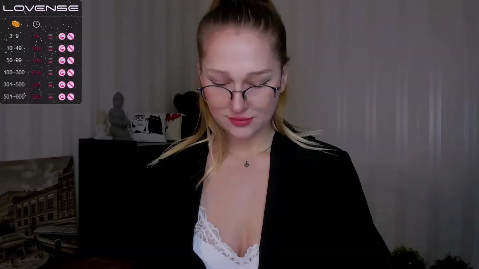 Gallery image thumbnail from AlishaBerk's myfreecams stream on, 02/26/2023, 16:20 image 5 of 20