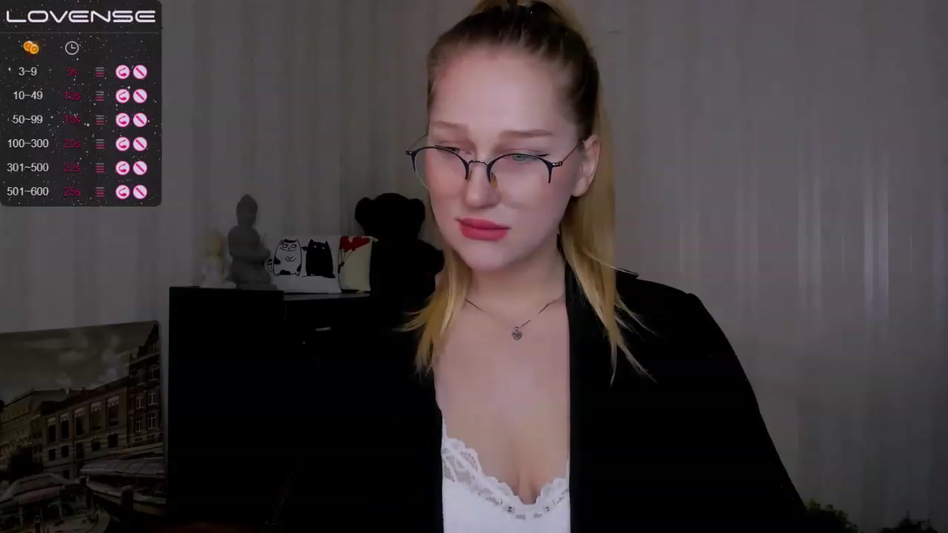 Gallery image thumbnail from AlishaBerk's myfreecams stream on, 02/26/2023, 16:20 image 1 of 20