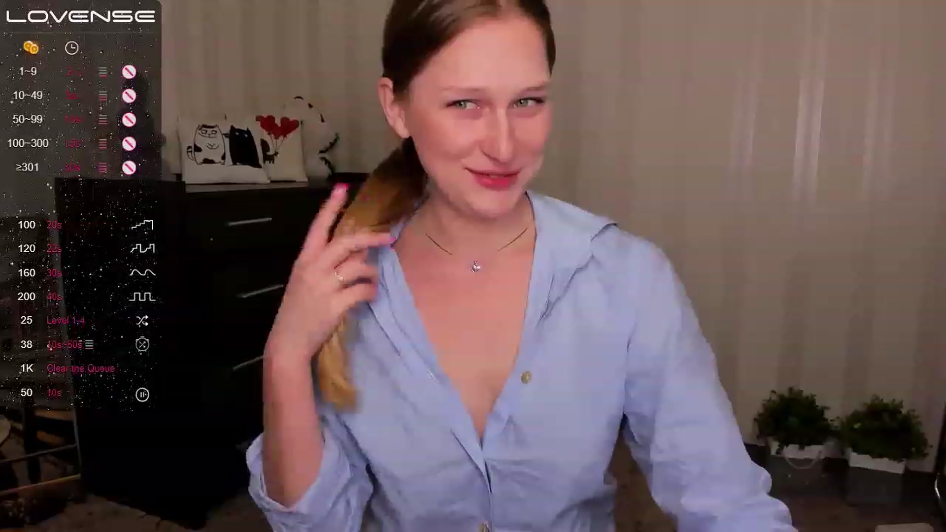Gallery image thumbnail from AlishaBerk's myfreecams stream on, 03/07/2023, 12:32 image 17 of 20