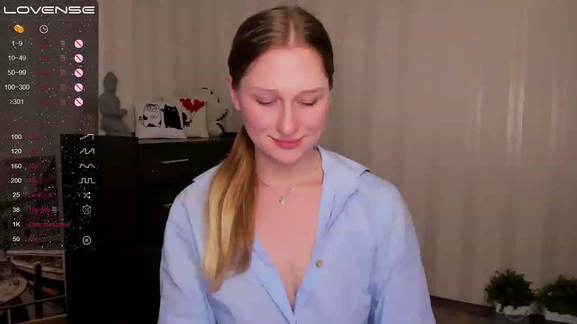 Gallery image thumbnail from AlishaBerk's myfreecams stream on, 03/07/2023, 12:32 image 5 of 20