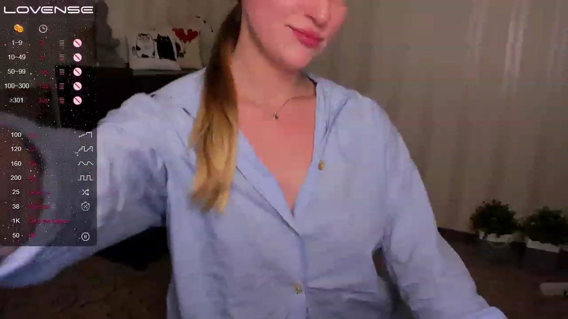 Gallery image thumbnail from AlishaBerk's myfreecams stream on, 03/07/2023, 12:32 image 6 of 20