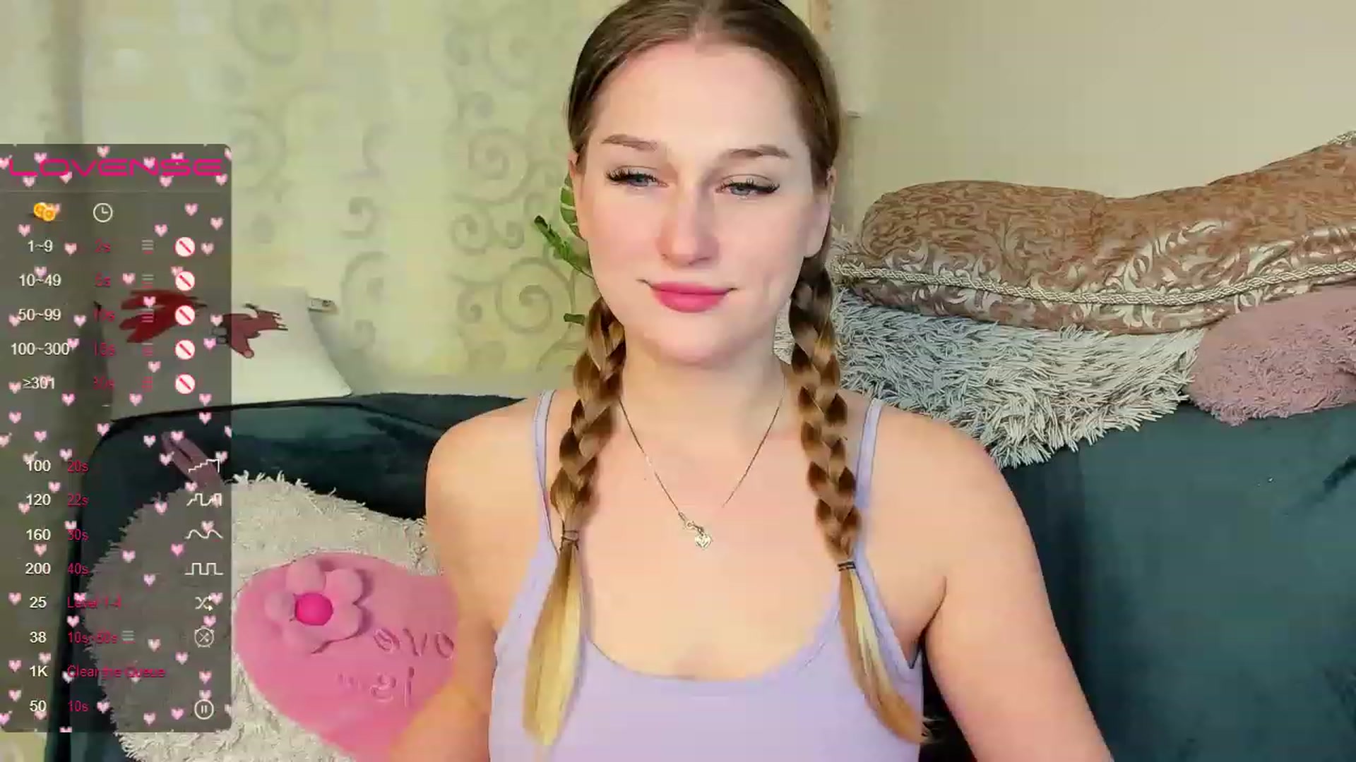 Gallery image thumbnail from AlishaBerk's myfreecams stream on, 04/02/2023, 07:44 image 9 of 20