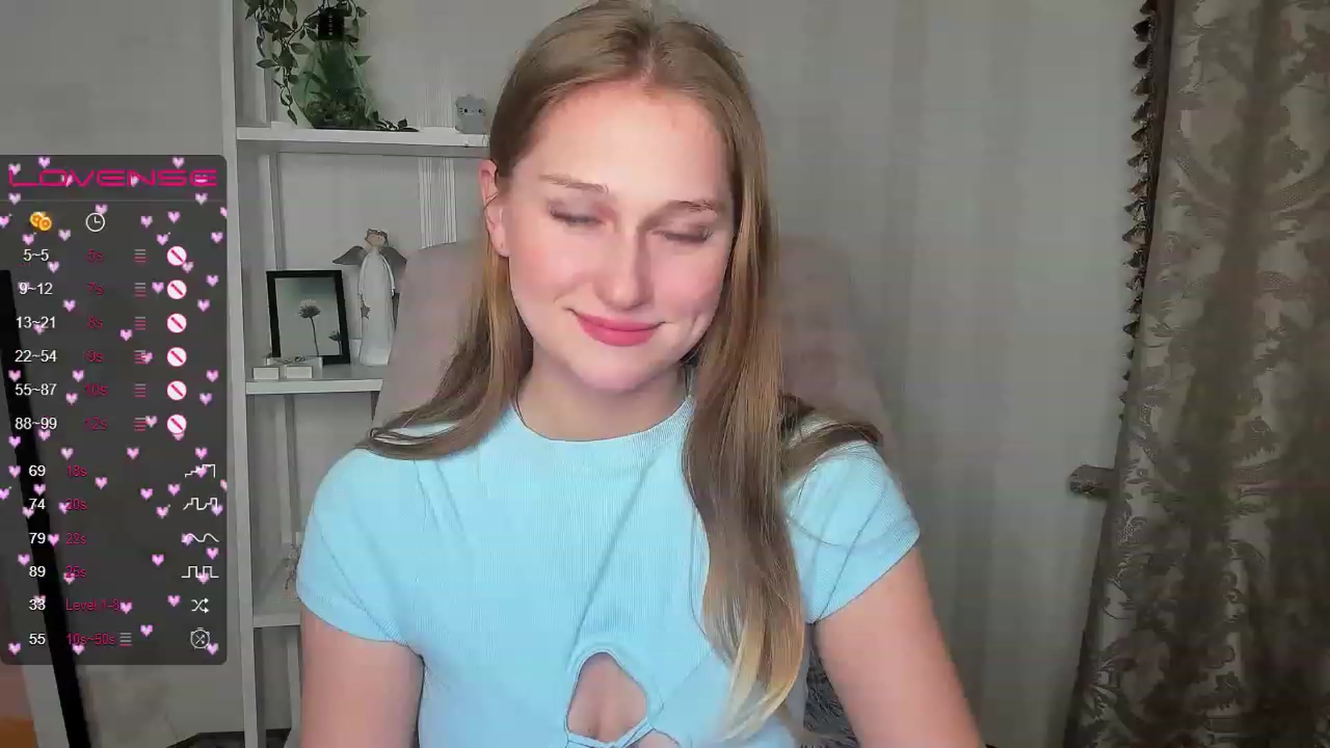 Gallery image thumbnail from AlishaBerk's myfreecams stream on, 04/09/2023, 08:32 image 1 of 20