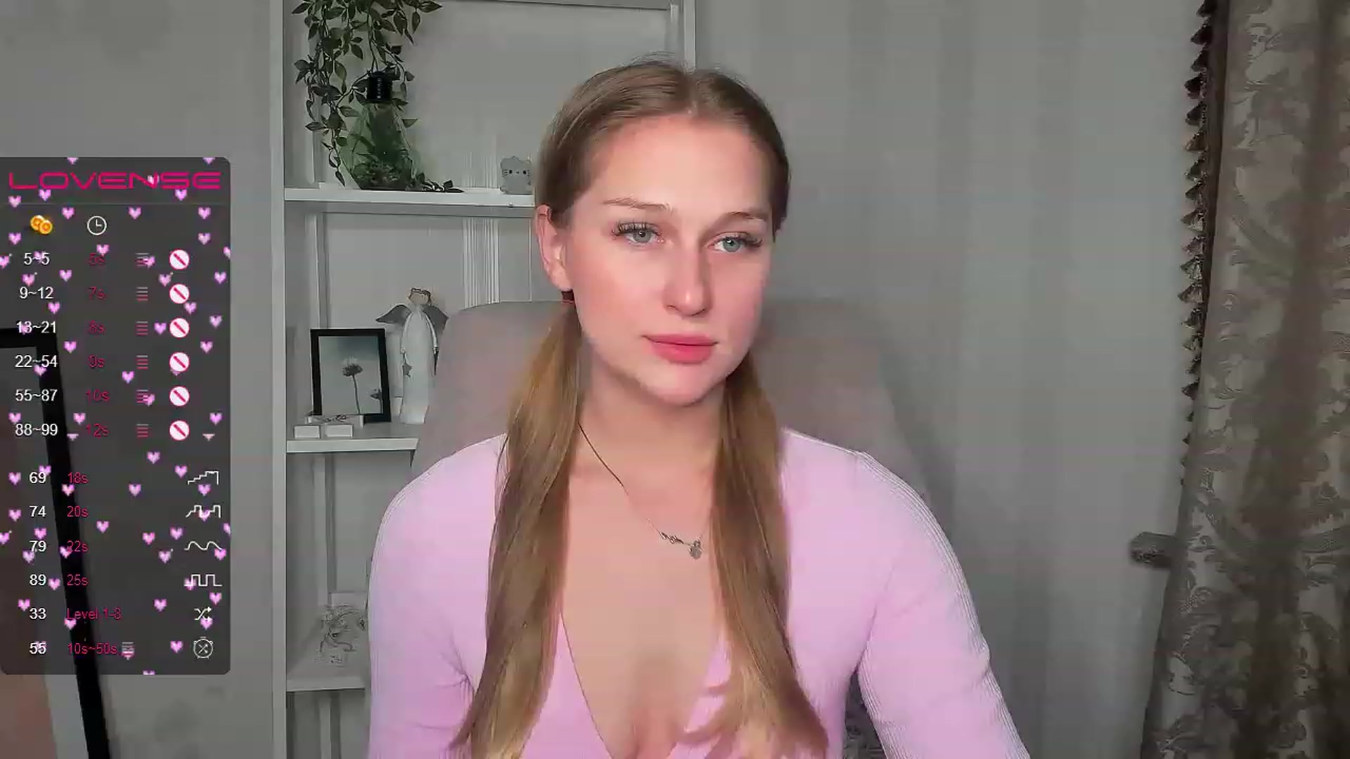 Gallery image thumbnail from AlishaBerk's myfreecams stream on, 04/09/2023, 09:52 image 4 of 20