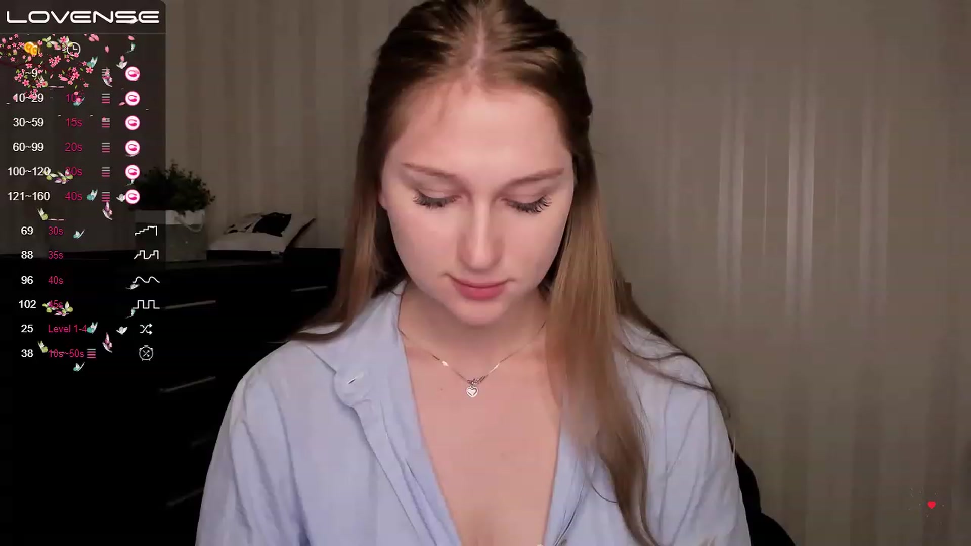 Gallery image thumbnail from AlishaBerk's myfreecams stream on, 04/27/2023, 08:08 image 17 of 20
