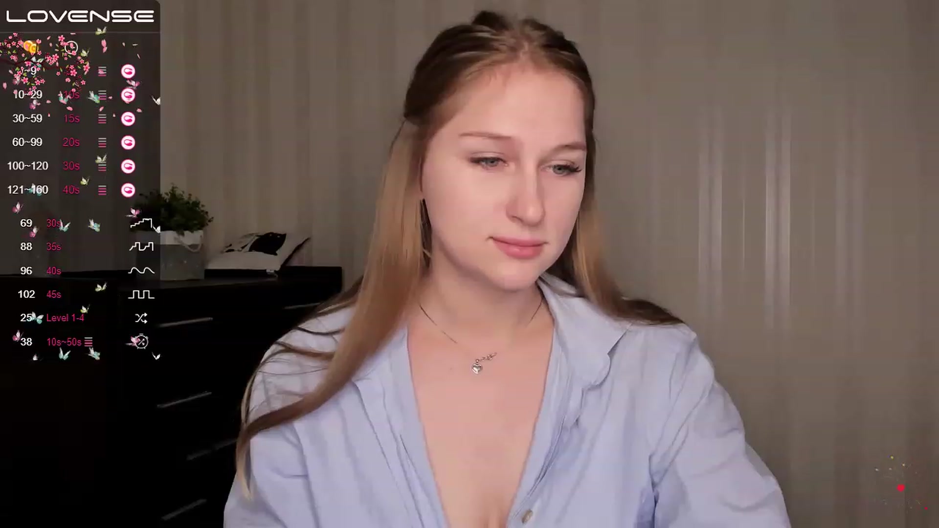 Gallery image thumbnail from AlishaBerk's myfreecams stream on, 04/27/2023, 08:08 image 8 of 20