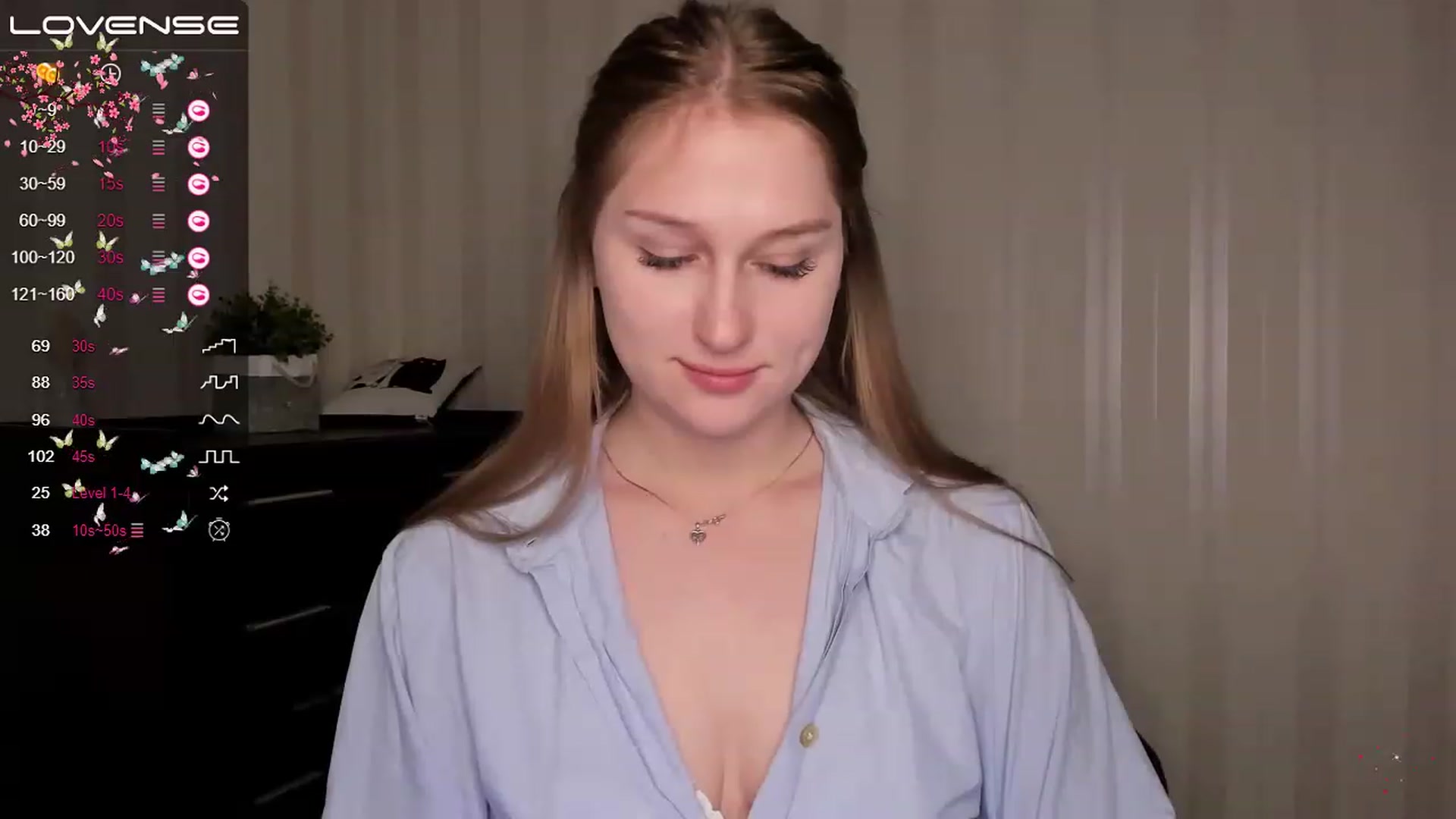Gallery image thumbnail from AlishaBerk's myfreecams stream on, 04/27/2023, 08:08 image 14 of 20