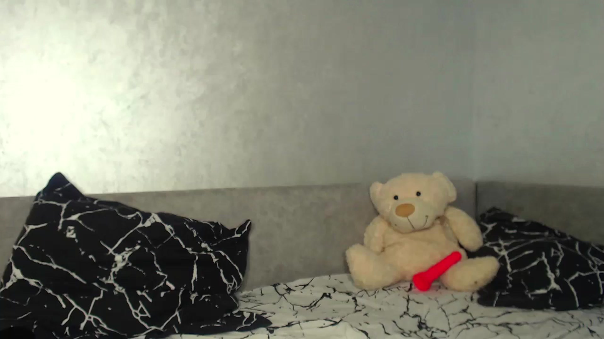 Gallery image thumbnail from AlishaPrice's myfreecams stream on, 07/24/2024, 19:53 image 20 of 20