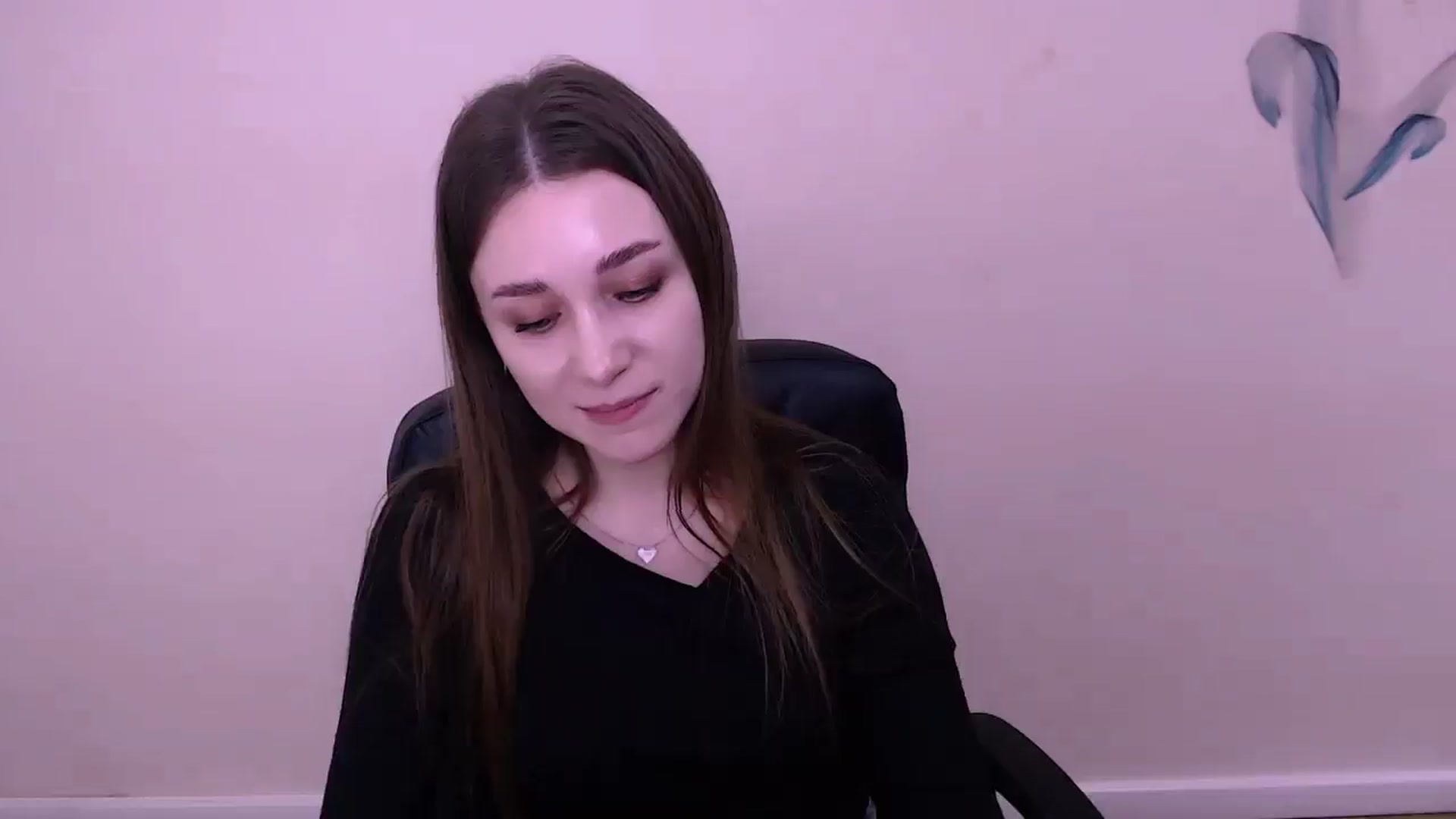 Gallery image thumbnail from AlishaXx_'s myfreecams stream on, 12/11/2025, 09:57 image 13 of 20