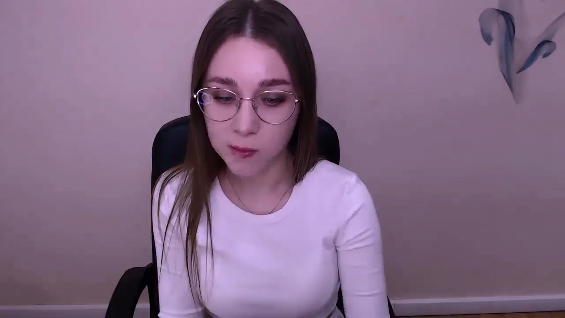 Gallery image thumbnail from AlishaXx_'s myfreecams stream on, 12/31/2025, 12:12 image 5 of 20