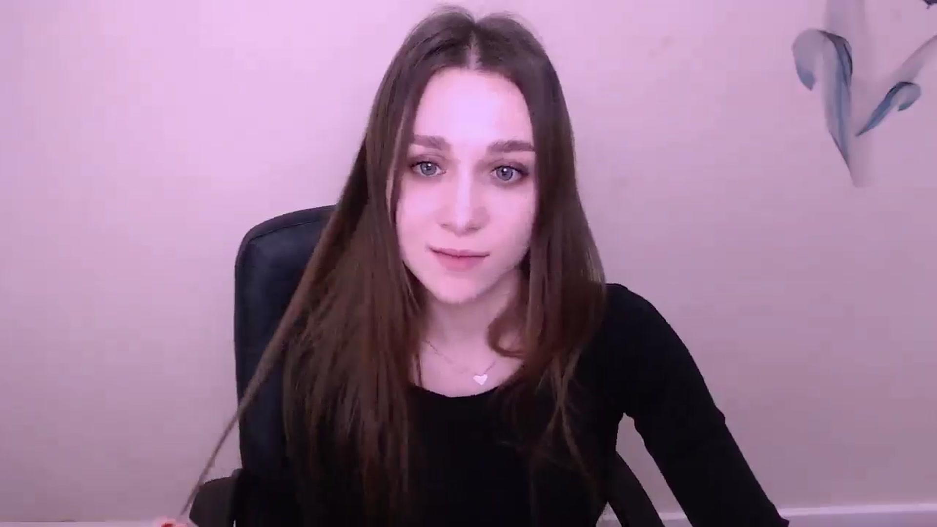 Gallery image thumbnail from AlishaXx_'s myfreecams stream on, 01/01/2026, 16:47 image 16 of 20