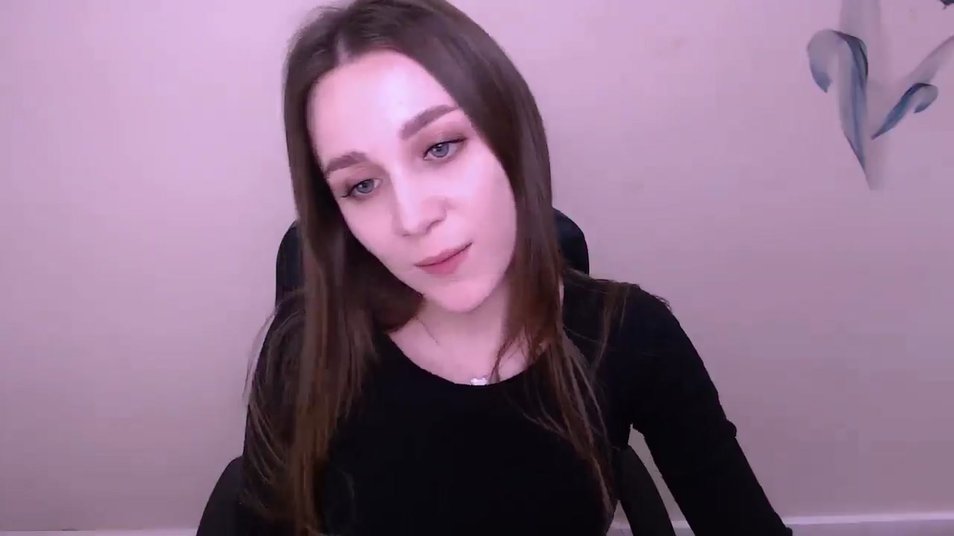 Gallery image thumbnail from AlishaXx_'s myfreecams stream on, 01/01/2026, 16:47 image 13 of 20