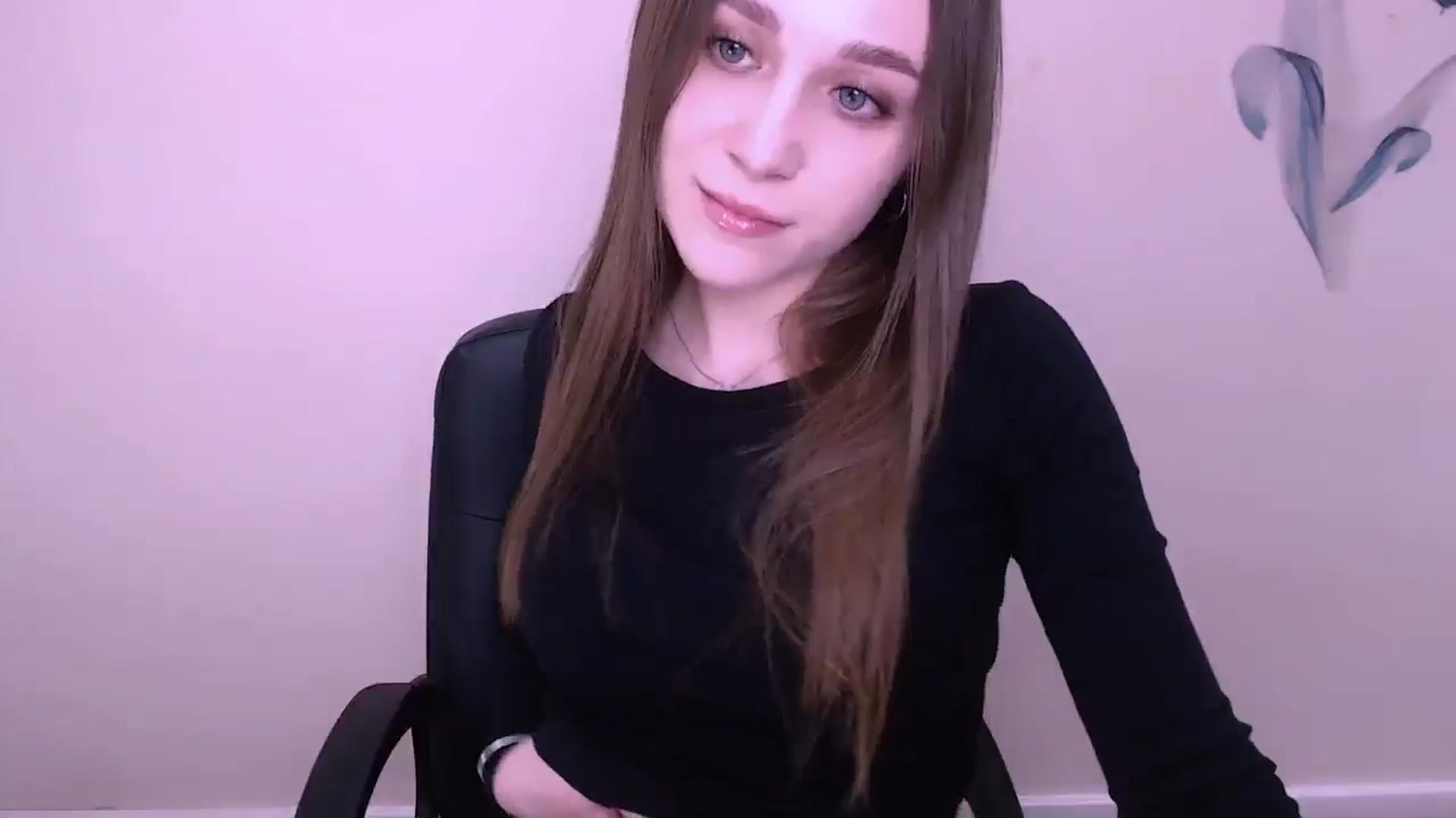 Gallery image thumbnail from AlishaXx_'s myfreecams stream on, 01/01/2026, 17:32 image 20 of 20