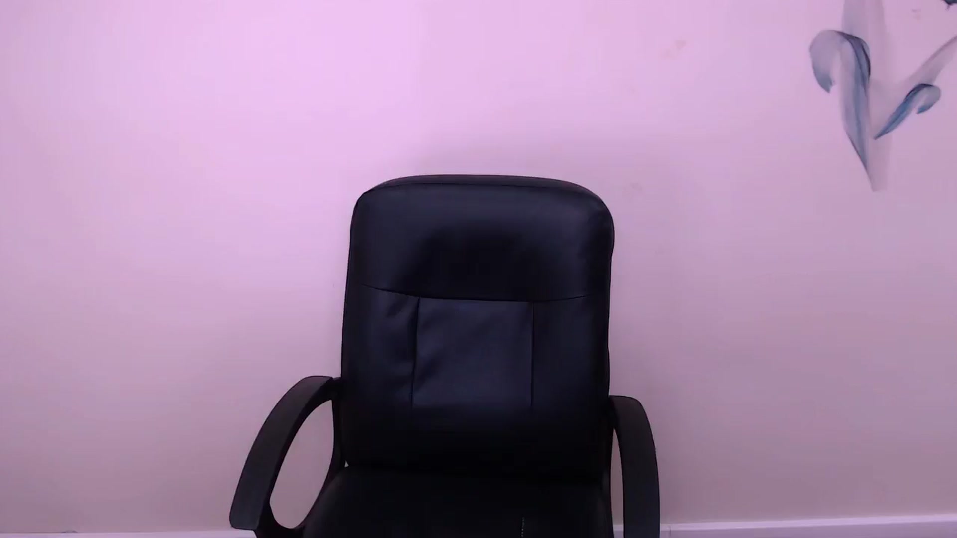 Gallery image thumbnail from AlishaXx_'s myfreecams stream on, 01/01/2026, 17:32 image 1 of 20