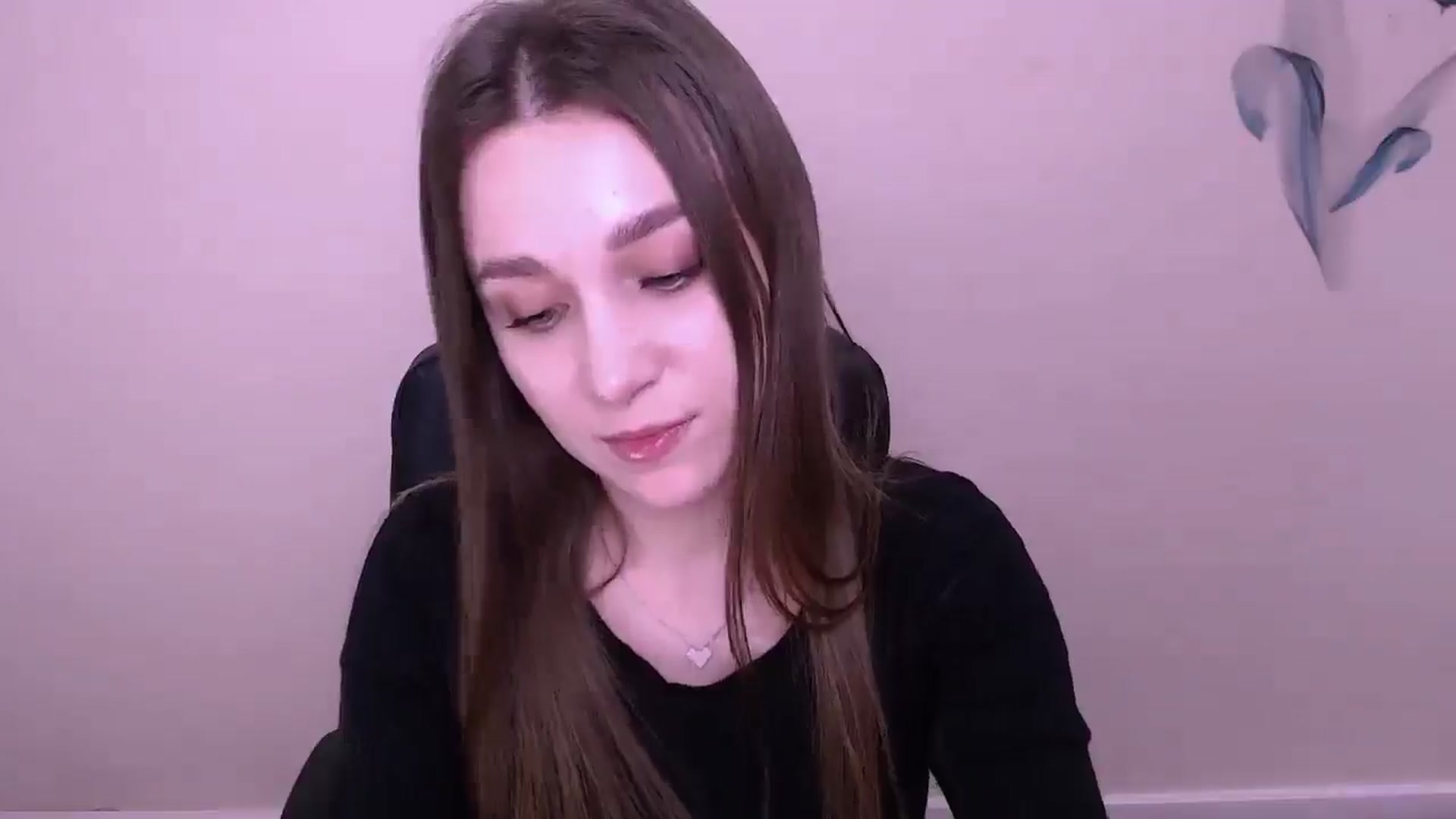 Gallery image thumbnail from AlishaXx_'s myfreecams stream on, 01/01/2026, 17:32 image 15 of 20
