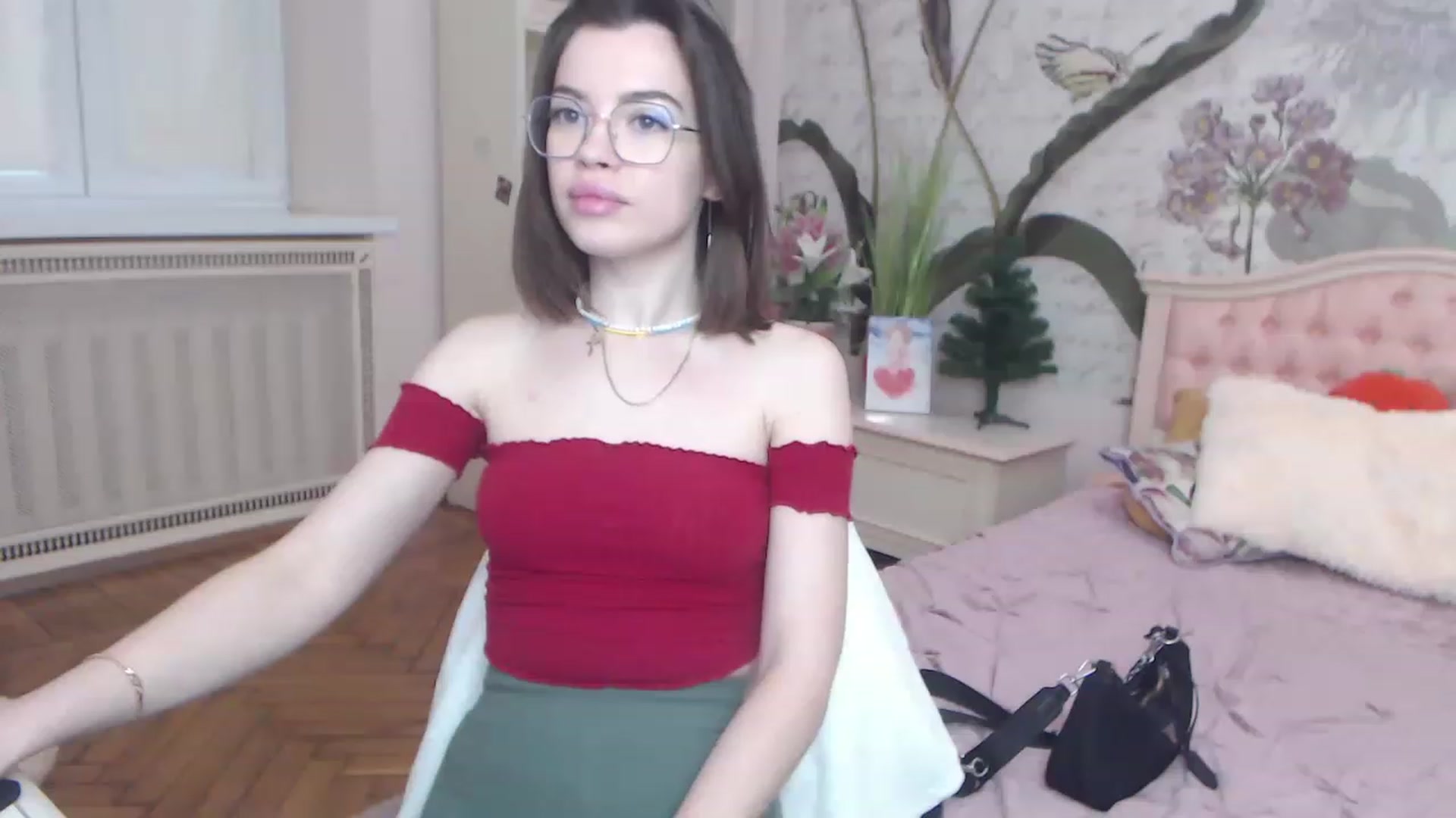 Gallery image thumbnail from Alisha_Norris's myfreecams stream on, 12/25/2022, 10:08 image 11 of 20