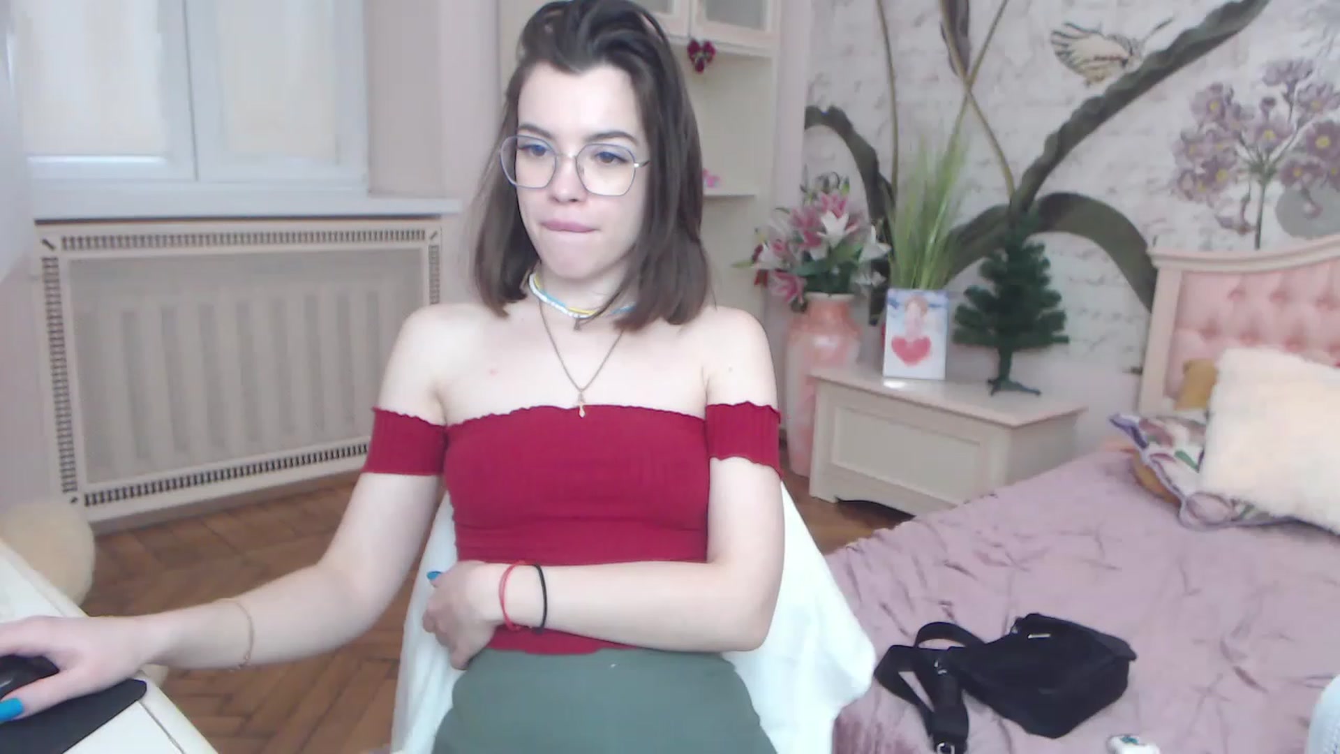 Gallery image thumbnail from Alisha_Norris's myfreecams stream on, 12/25/2022, 11:00 image 4 of 20