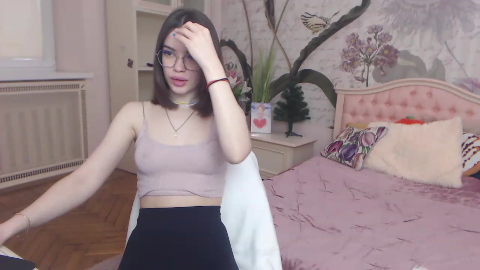 Gallery image thumbnail from Alisha_Norris's myfreecams stream on, 12/26/2022, 11:38 image 3 of 20