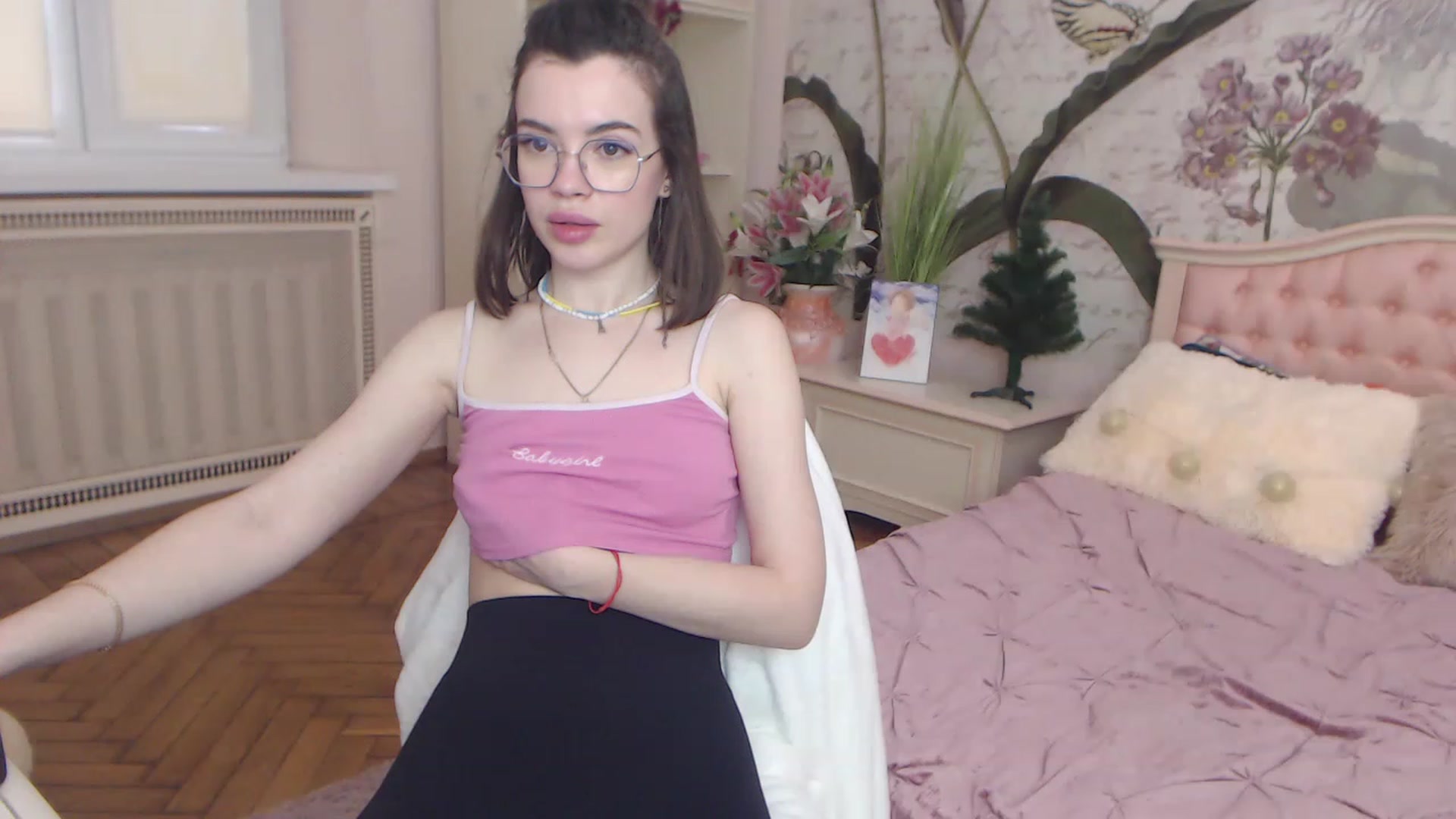 Gallery image thumbnail from Alisha_Norris's myfreecams stream on, 12/31/2022, 11:16 image 4 of 20