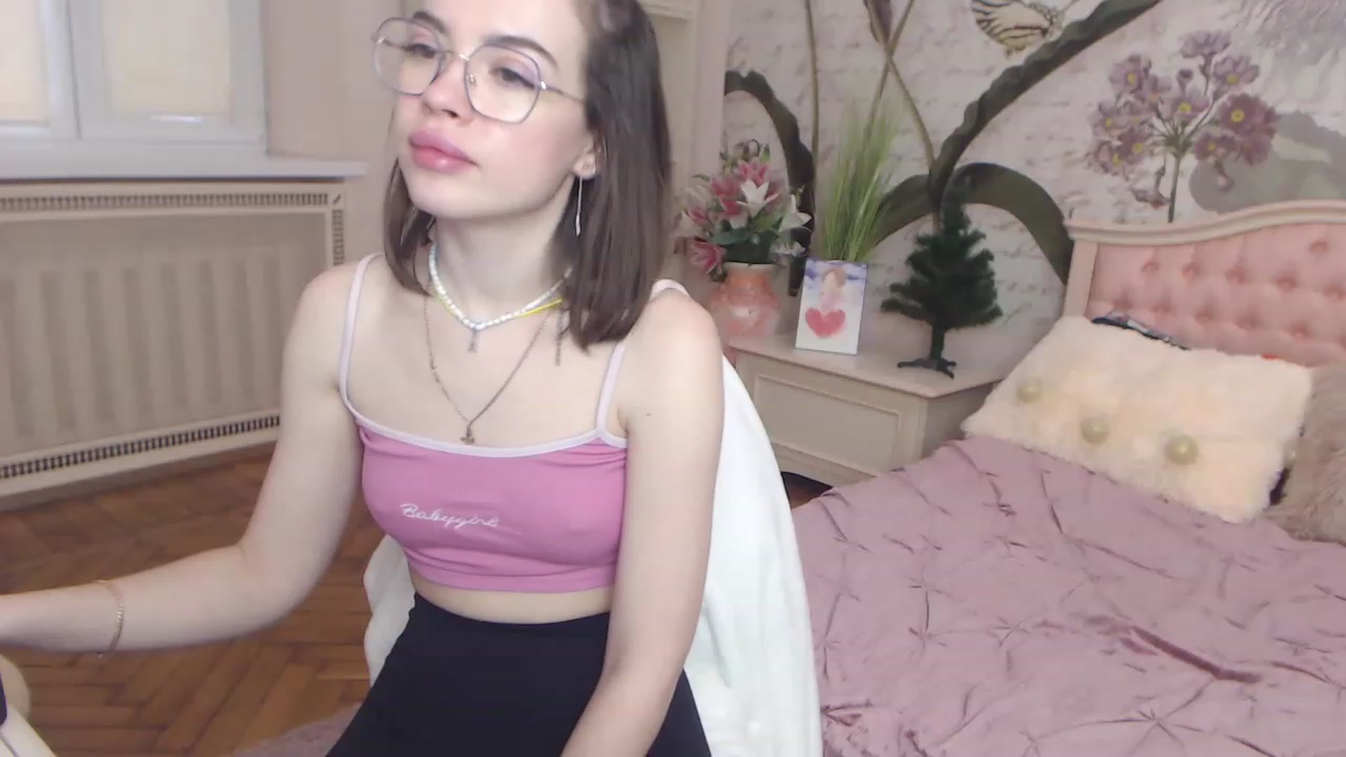 Gallery image thumbnail from Alisha_Norris's myfreecams stream on, 12/31/2022, 11:16 image 10 of 20