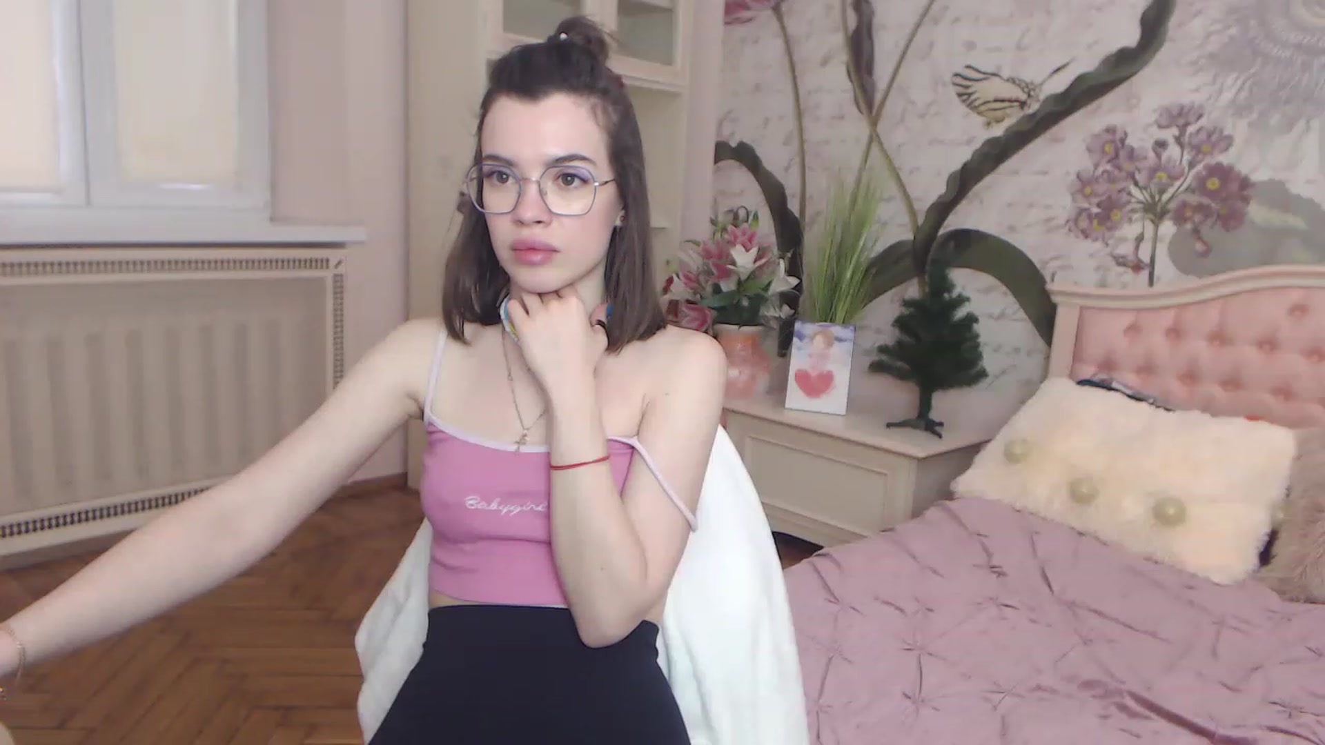 Gallery image thumbnail from Alisha_Norris's myfreecams stream on, 12/31/2022, 11:16 image 20 of 20