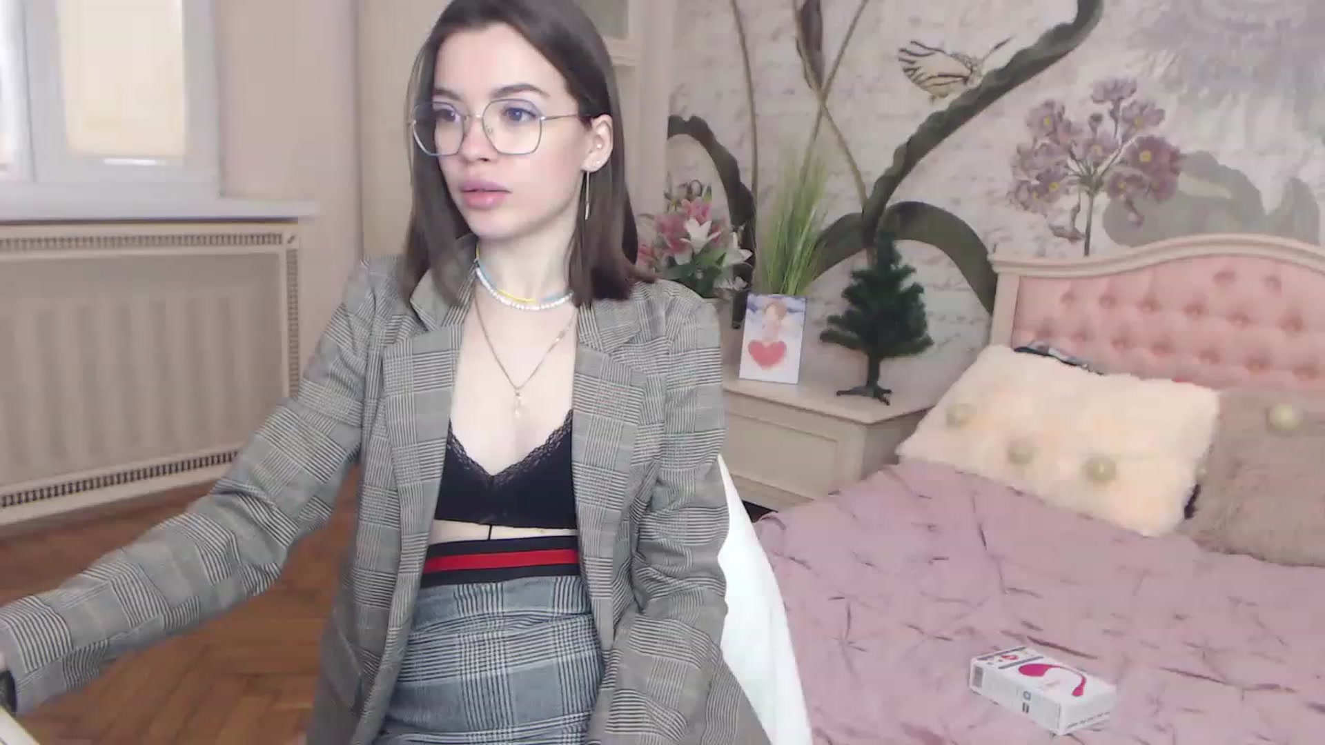 Gallery image thumbnail from Alisha_Norris's myfreecams stream on, 01/01/2023, 11:24 image 18 of 20