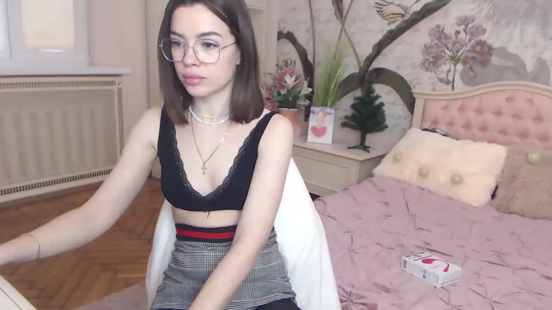 Gallery image thumbnail from Alisha_Norris's myfreecams stream on, 01/01/2023, 11:24 image 9 of 20