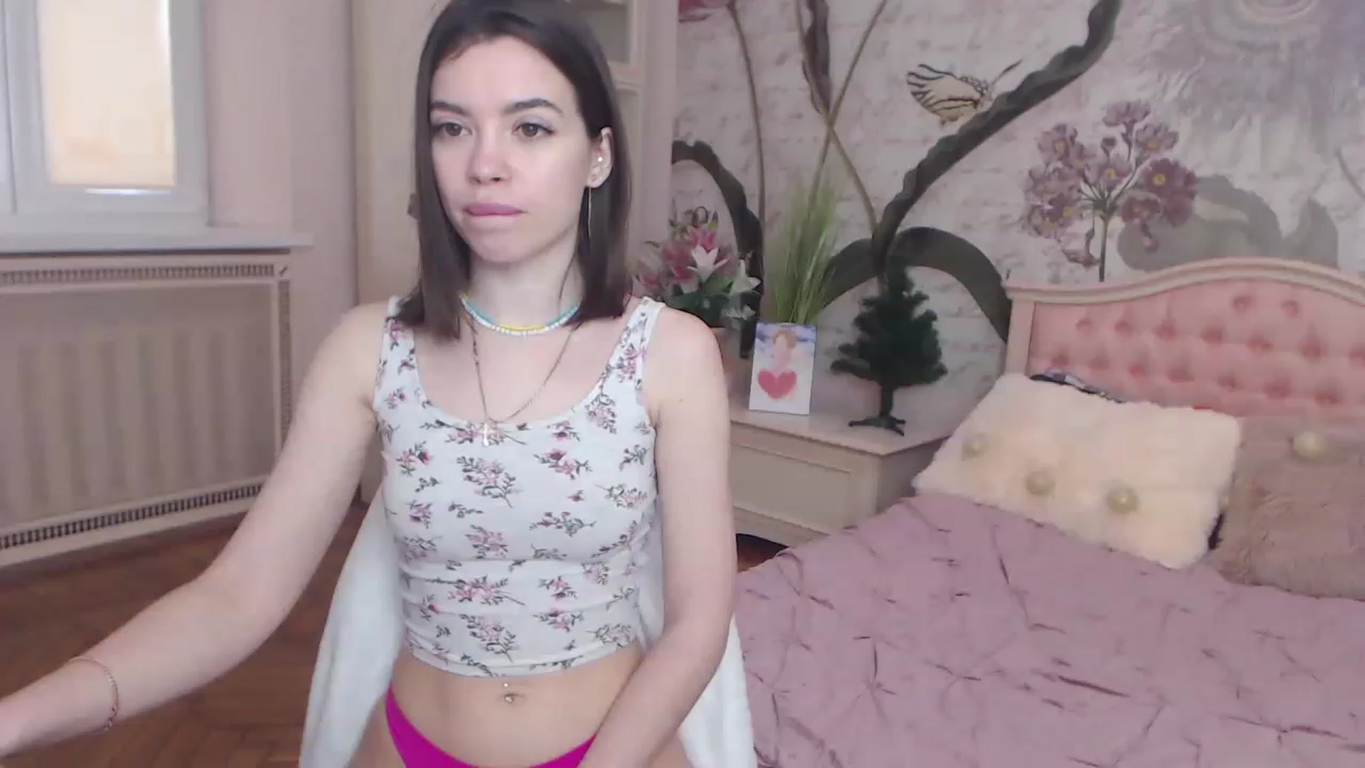 Gallery image thumbnail from Alisha_Norris's myfreecams stream on, 01/02/2023, 09:38 image 19 of 20
