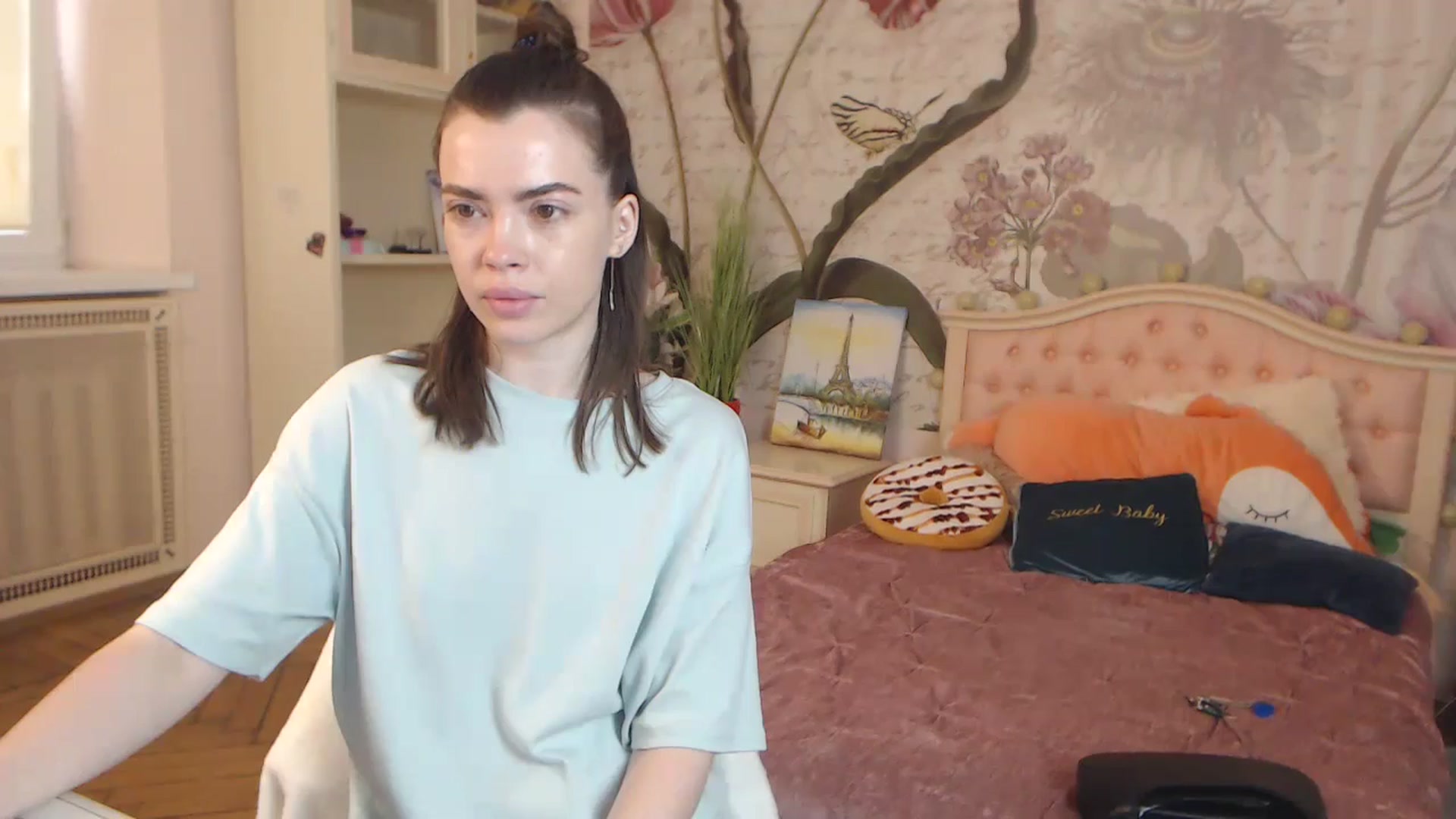 Gallery image thumbnail from Alisha_Norris's myfreecams stream on, 06/16/2024, 09:23 image 18 of 20