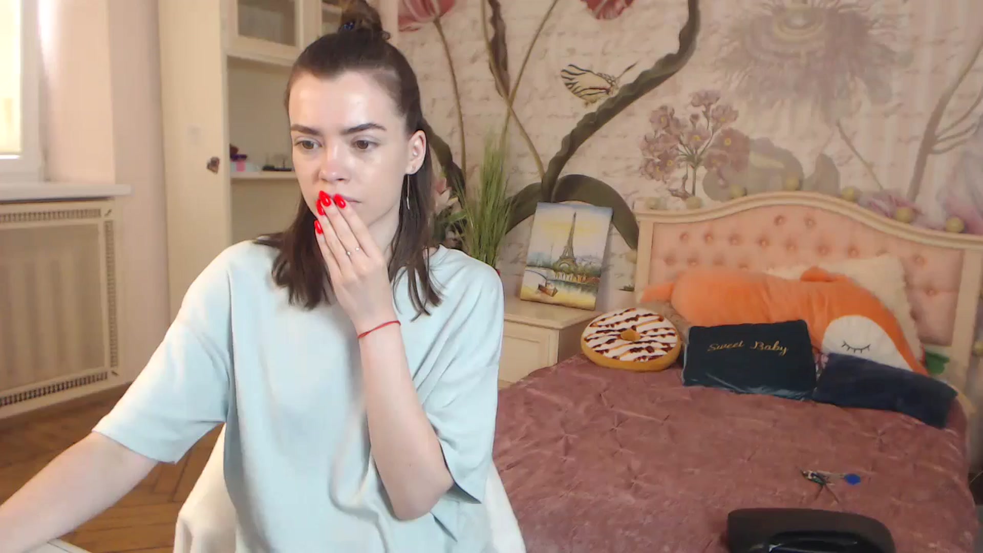 Gallery image thumbnail from Alisha_Norris's myfreecams stream on, 06/16/2024, 09:23 image 17 of 20