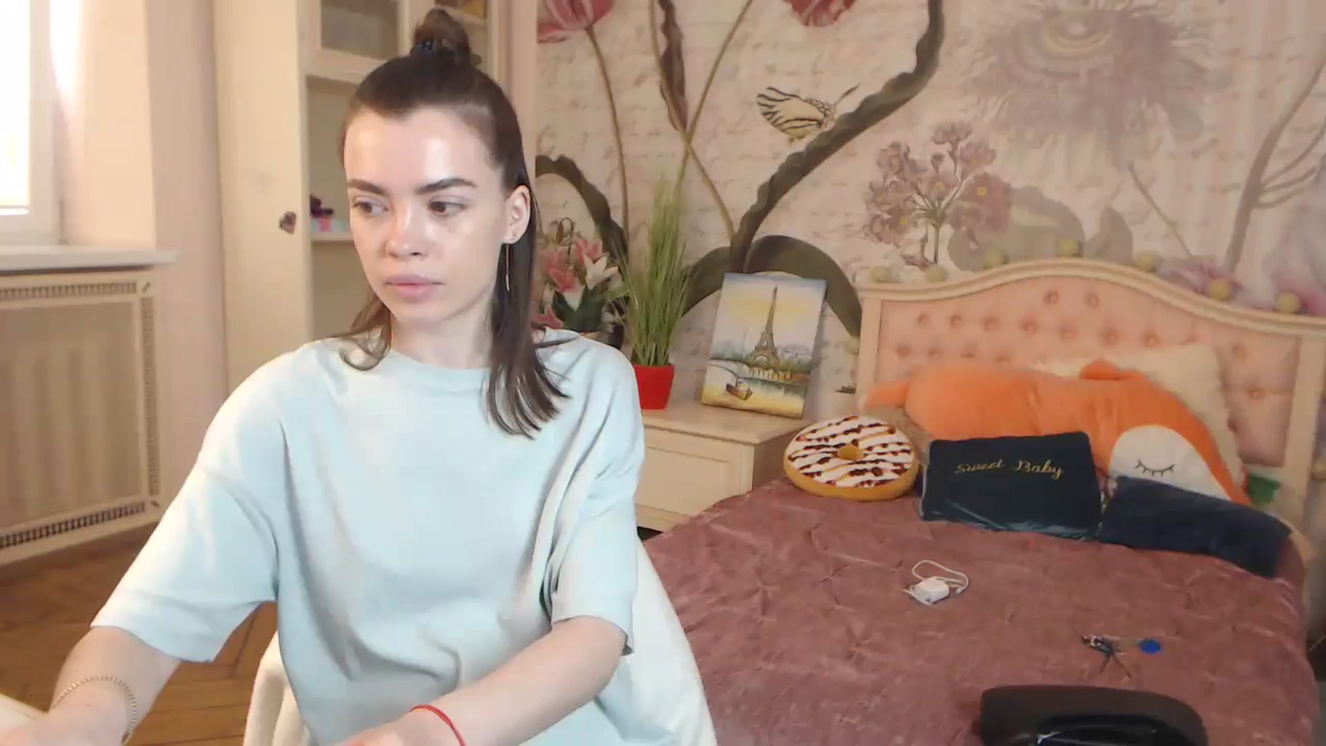 Gallery image thumbnail from Alisha_Norris's myfreecams stream on, 06/16/2024, 09:23 image 3 of 20