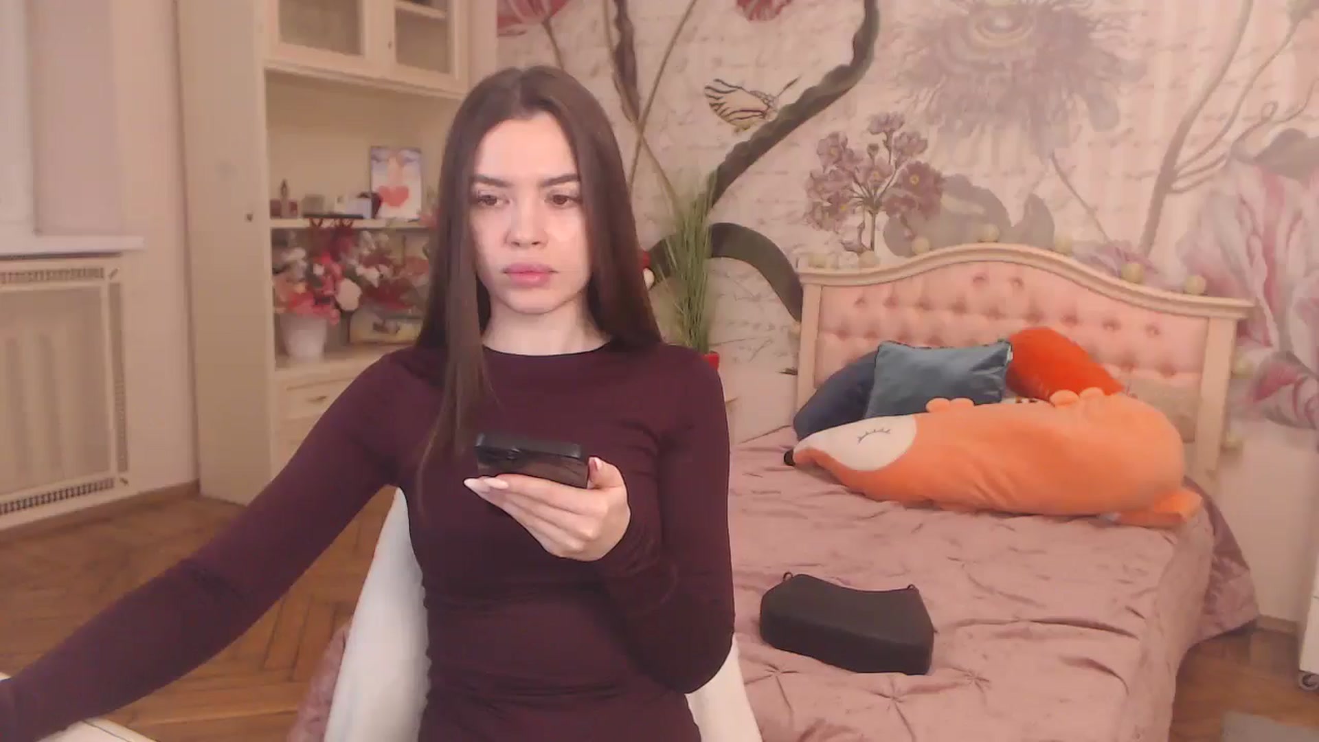 Gallery image thumbnail from Alisha_Norris's myfreecams stream on, 12/25/2024, 10:04 image 7 of 20