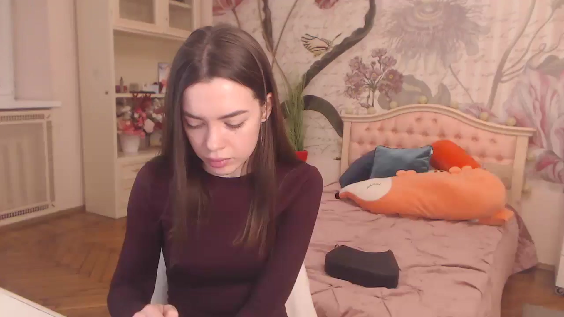 Gallery image thumbnail from Alisha_Norris's myfreecams stream on, 12/25/2024, 10:04 image 9 of 20