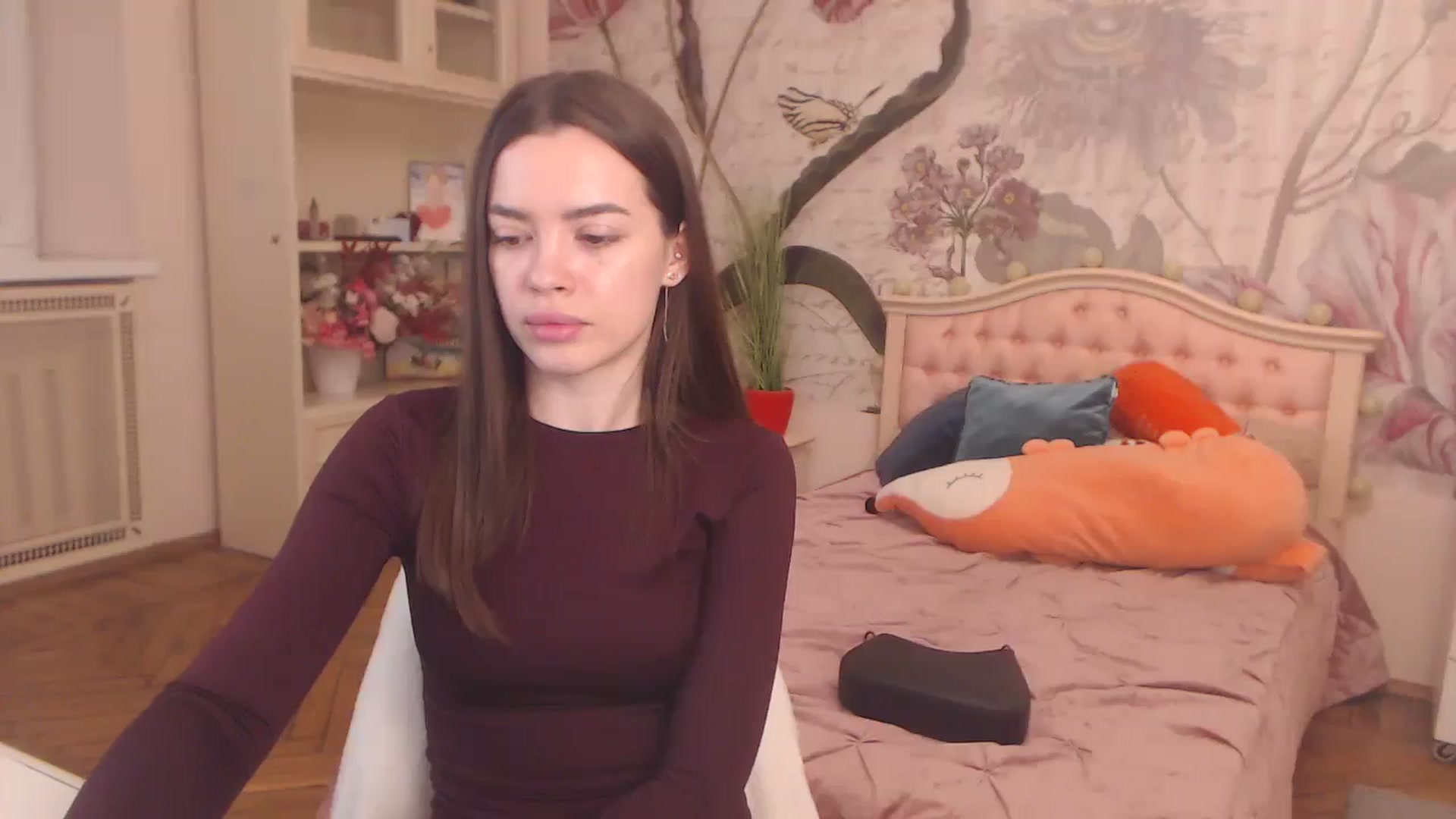 Gallery image thumbnail from Alisha_Norris's myfreecams stream on, 12/25/2024, 10:04 image 14 of 20