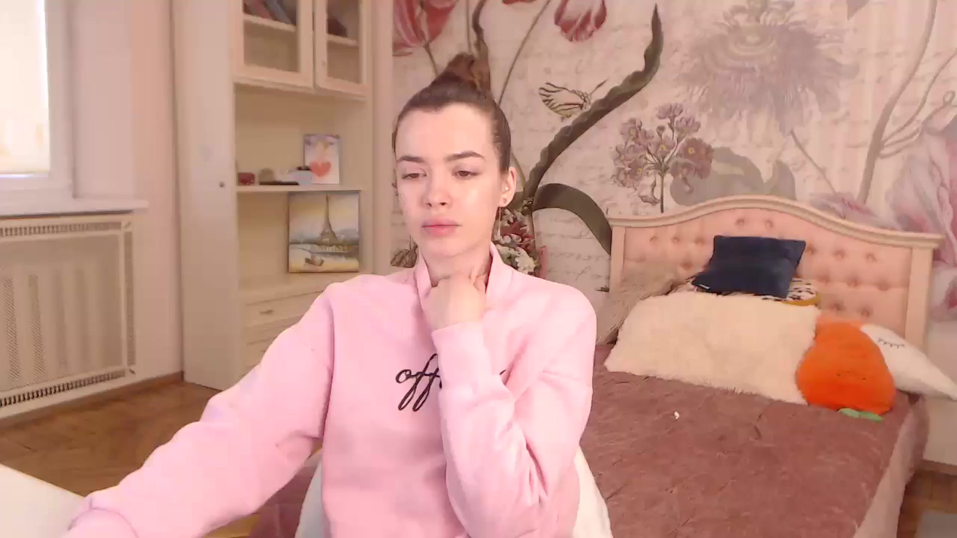 Gallery image thumbnail from Alisha_Norris's myfreecams stream on, 02/03/2025, 10:01 image 1 of 20