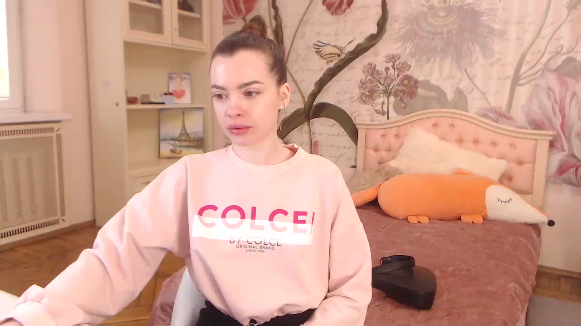 Gallery image thumbnail from Alisha_Norris's myfreecams stream on, 02/10/2025, 09:51 image 9 of 20