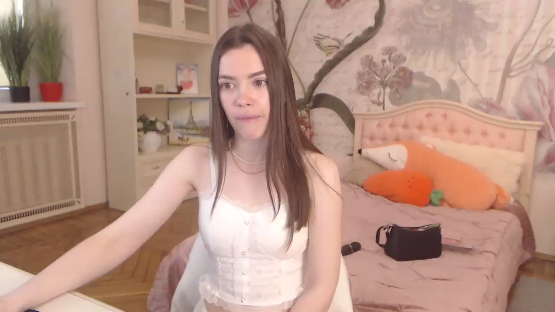 Gallery image thumbnail from Alisha_Norris's myfreecams stream on, 04/16/2025, 08:24 image 13 of 20