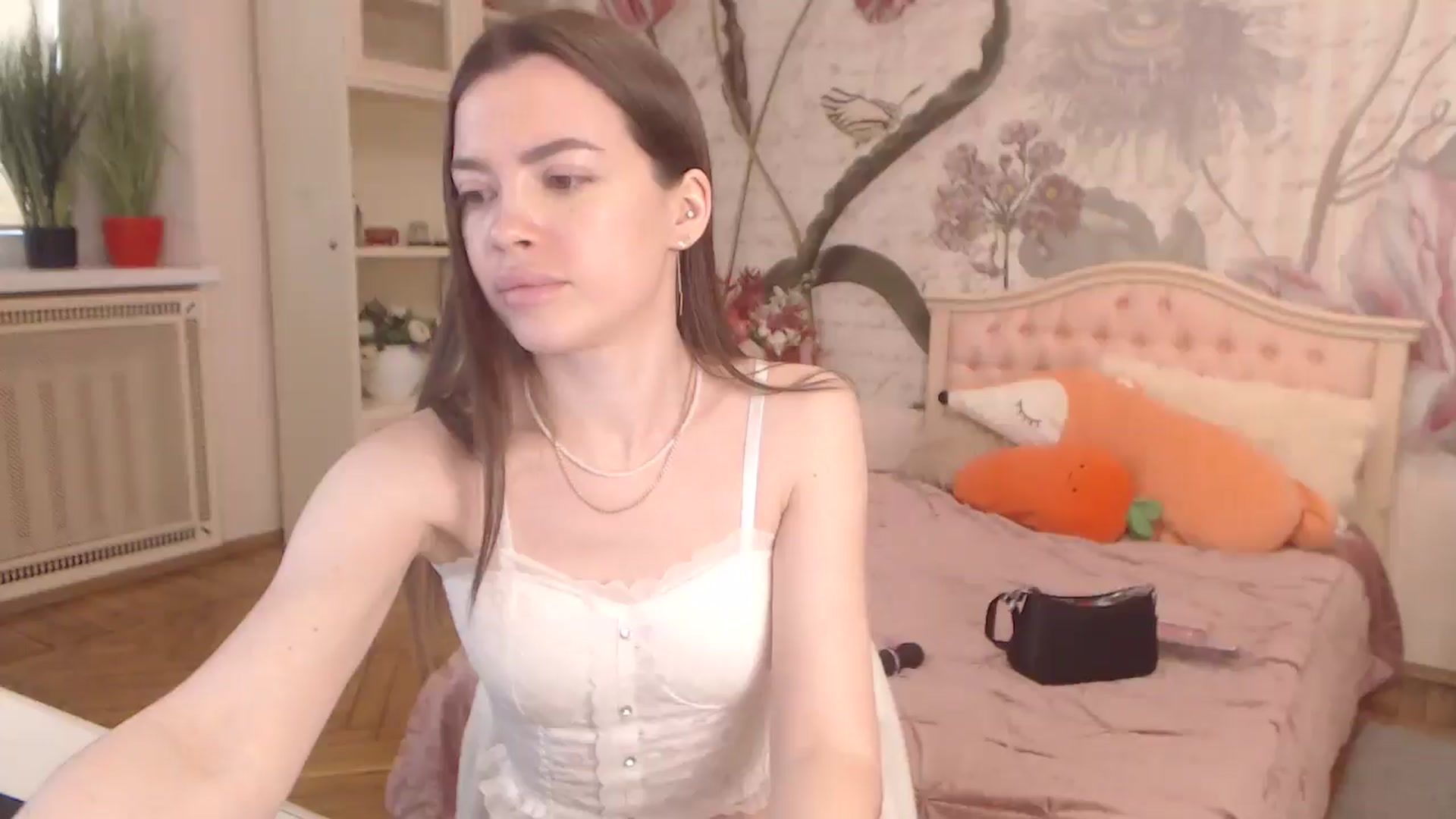 Gallery image thumbnail from Alisha_Norris's myfreecams stream on, 04/16/2025, 08:24 image 1 of 20