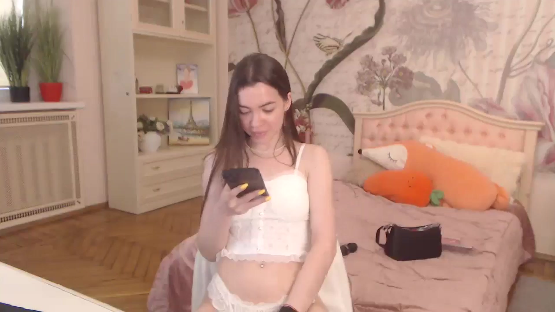 Gallery image thumbnail from Alisha_Norris's myfreecams stream on, 04/16/2025, 08:24 image 6 of 20