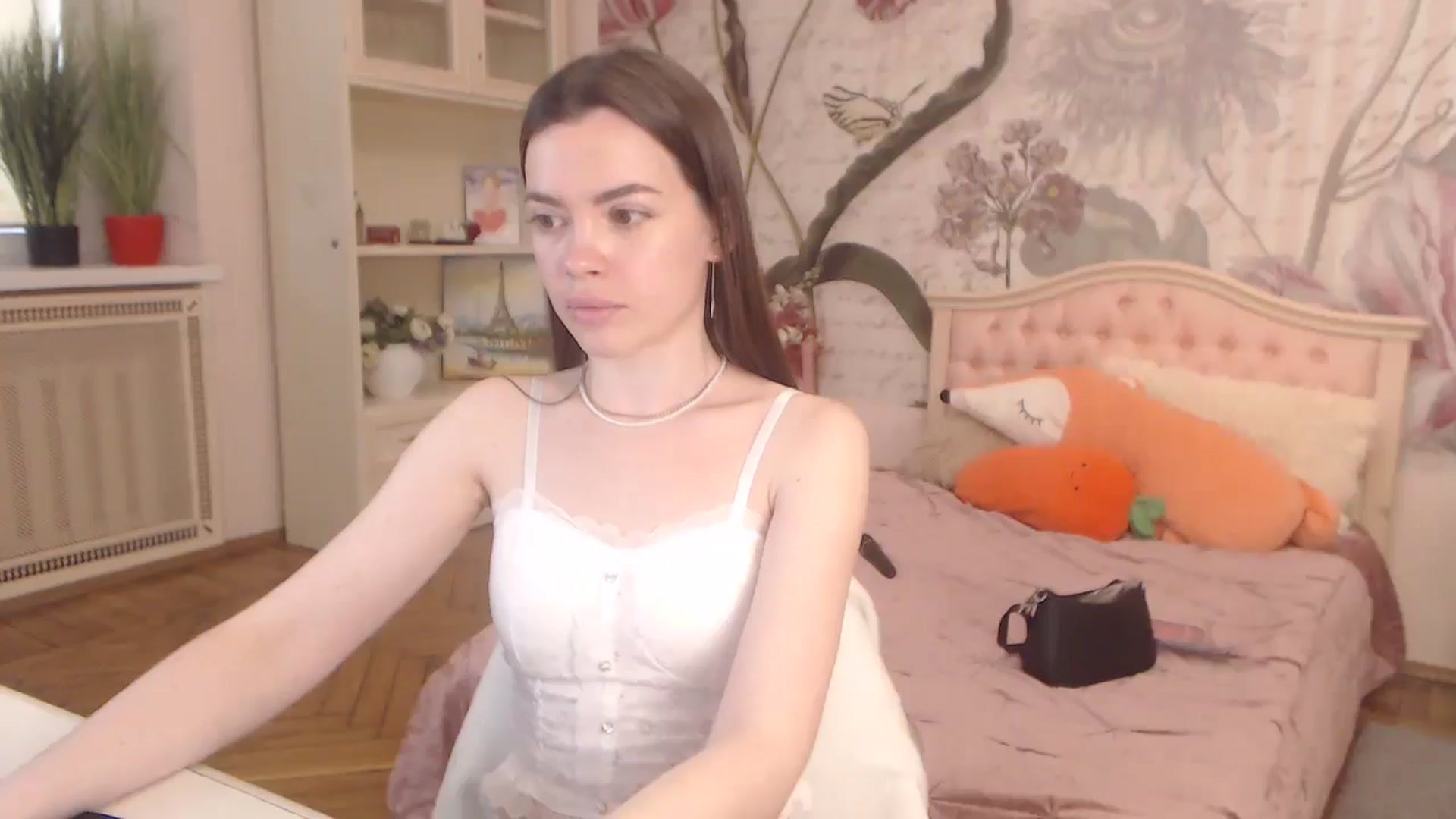 Gallery image thumbnail from Alisha_Norris's myfreecams stream on, 04/16/2025, 08:49 image 13 of 20