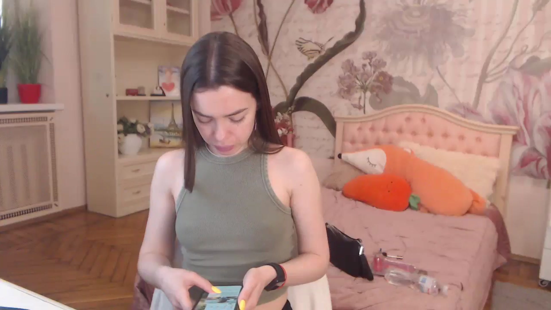 Gallery image thumbnail from Alisha_Norris's myfreecams stream on, 04/18/2025, 08:22 image 5 of 20