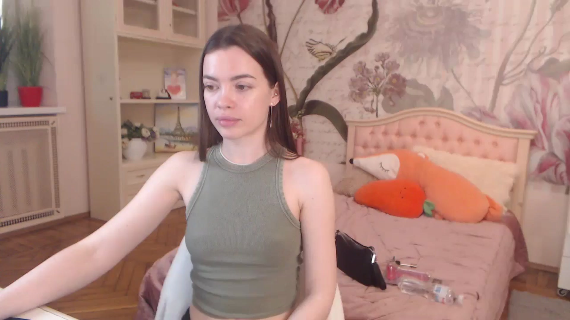 Gallery image thumbnail from Alisha_Norris's myfreecams stream on, 04/18/2025, 08:22 image 1 of 20