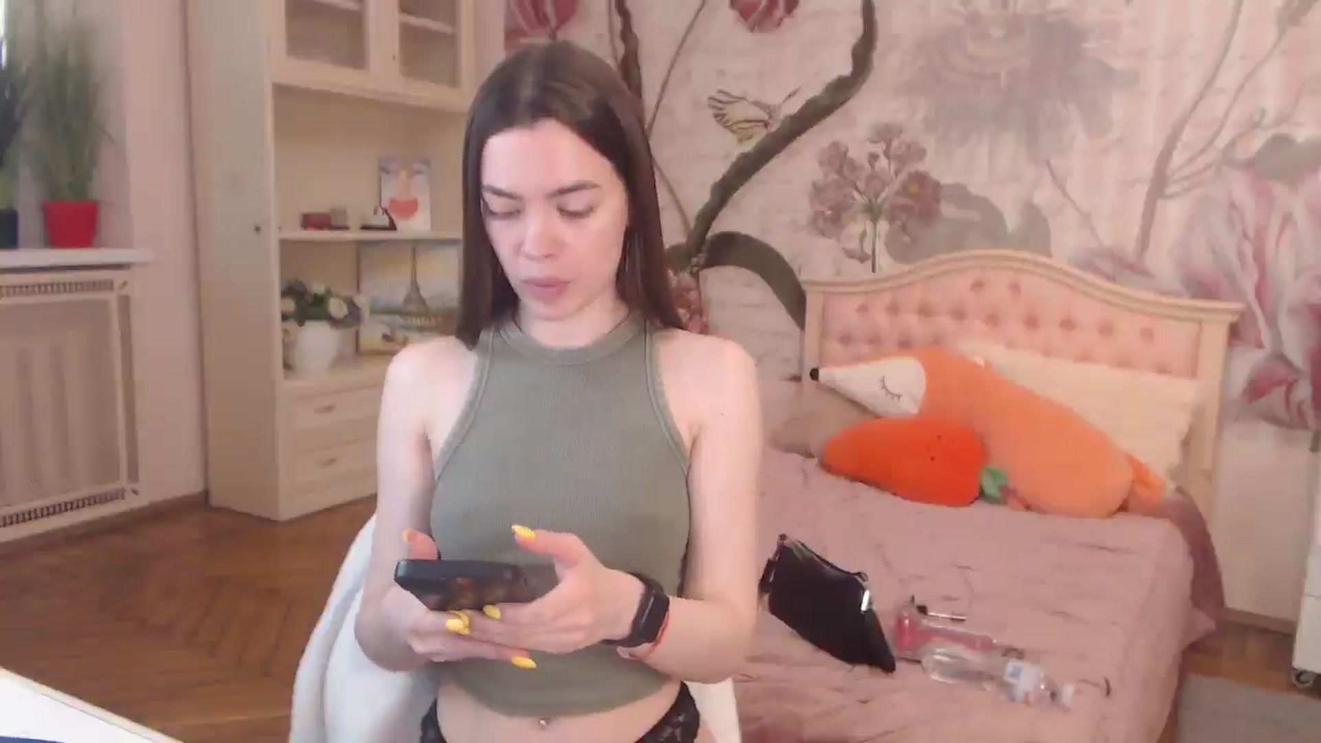 Gallery image thumbnail from Alisha_Norris's myfreecams stream on, 04/18/2025, 08:22 image 20 of 20