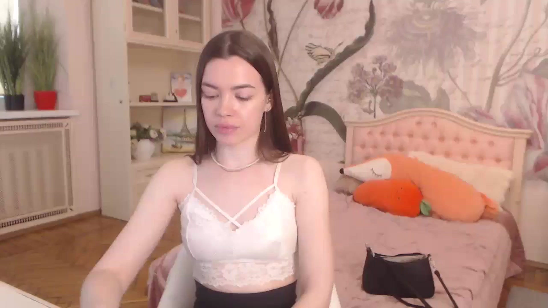 Gallery image thumbnail from Alisha_Norris's myfreecams stream on, 04/20/2025, 07:54 image 12 of 20