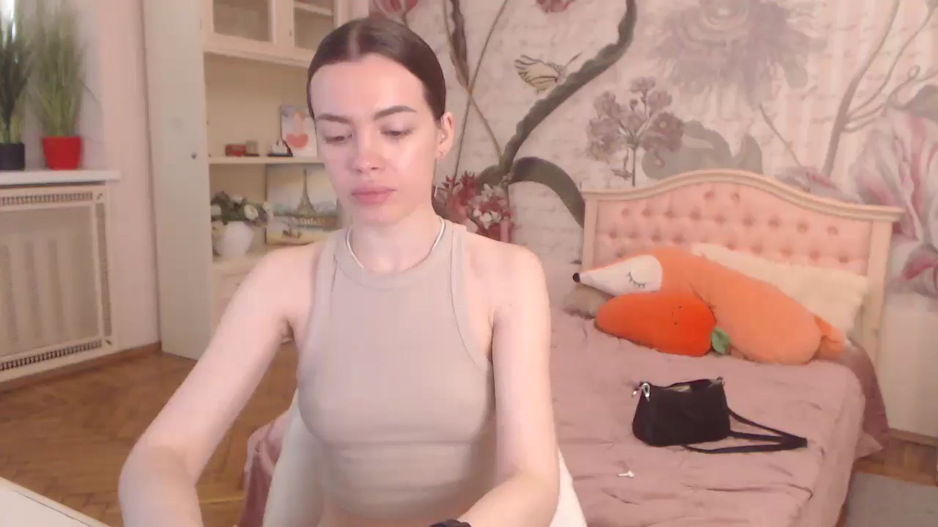 Gallery image thumbnail from Alisha_Norris's myfreecams stream on, 04/21/2025, 08:41 image 16 of 20