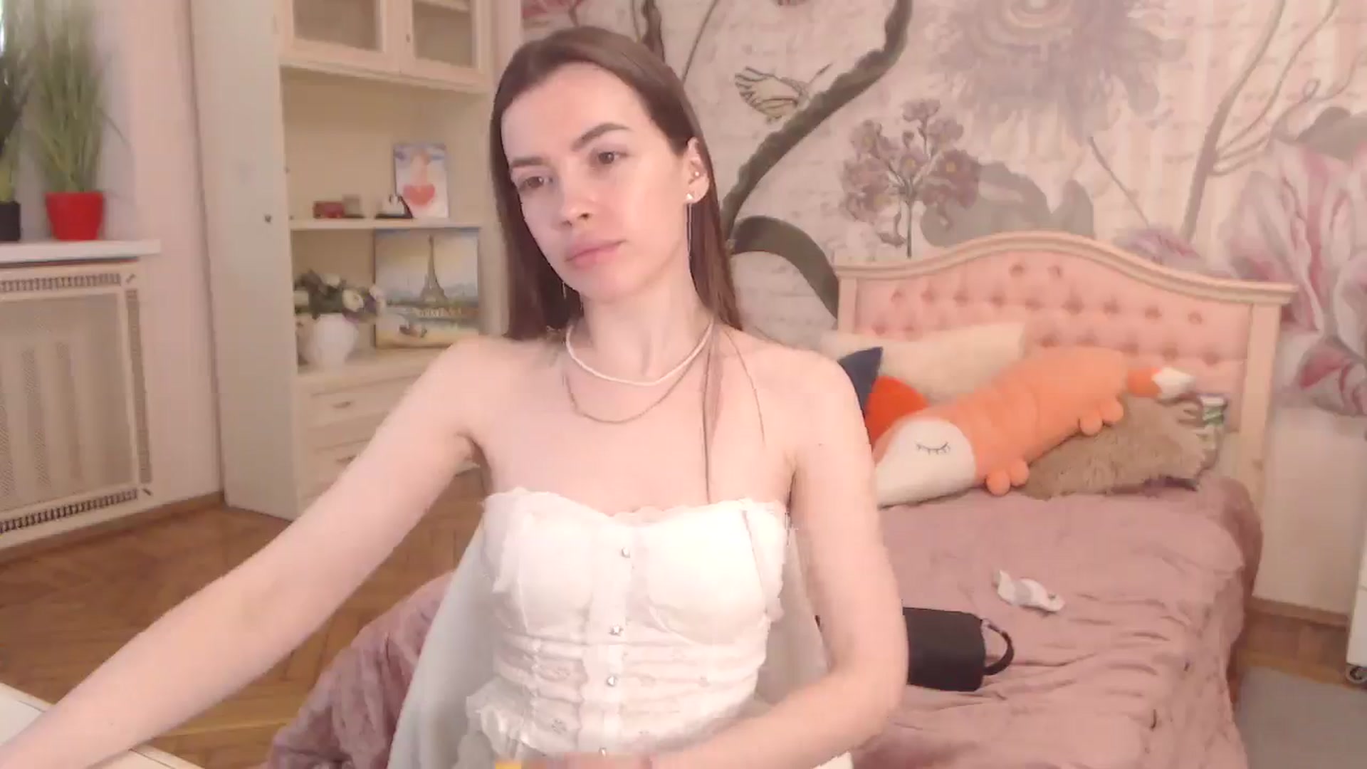 Gallery image thumbnail from Alisha_Norris's myfreecams stream on, 04/25/2025, 08:47 image 5 of 20
