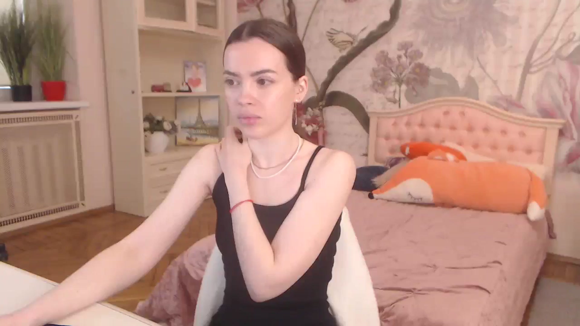 Gallery image thumbnail from Alisha_Norris's myfreecams stream on, 05/06/2025, 08:00 image 13 of 20