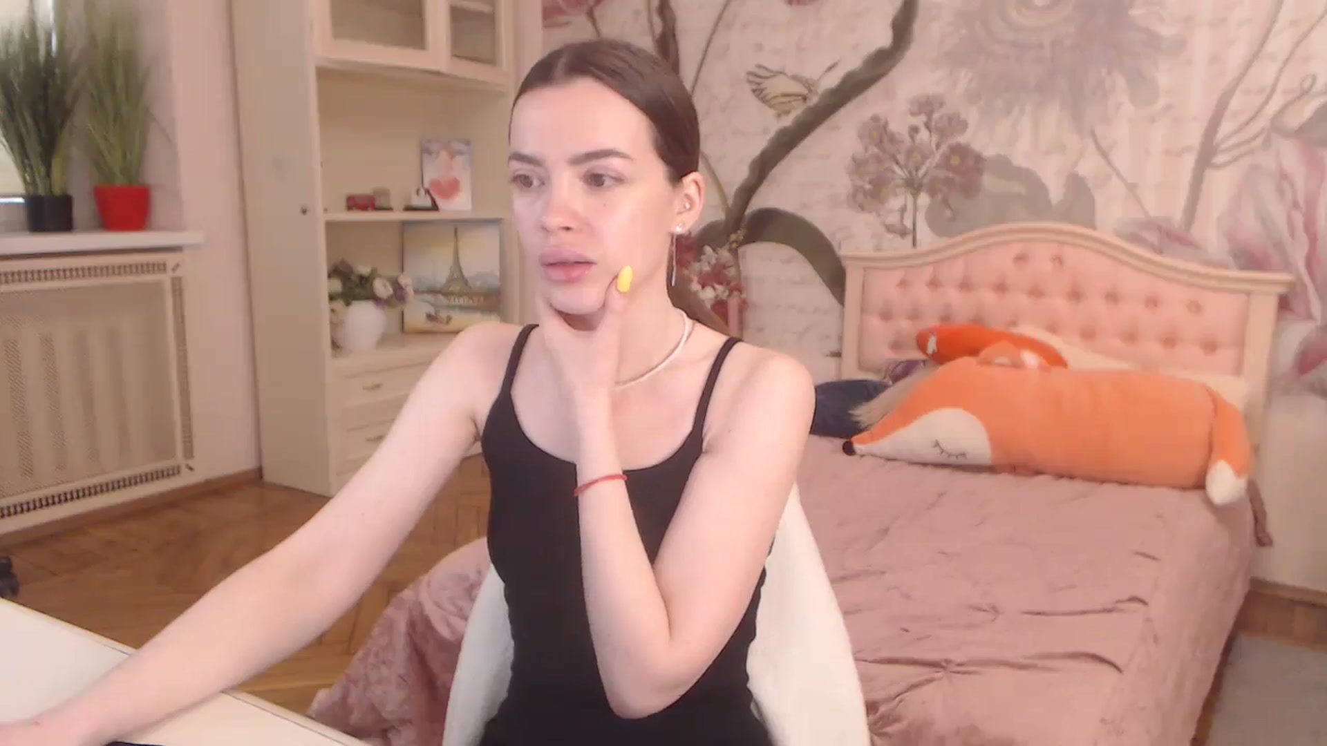 Gallery image thumbnail from Alisha_Norris's myfreecams stream on, 05/06/2025, 08:00 image 11 of 20