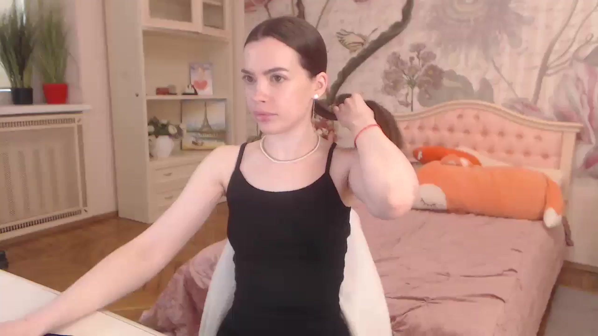 Gallery image thumbnail from Alisha_Norris's myfreecams stream on, 05/06/2025, 08:00 image 9 of 20